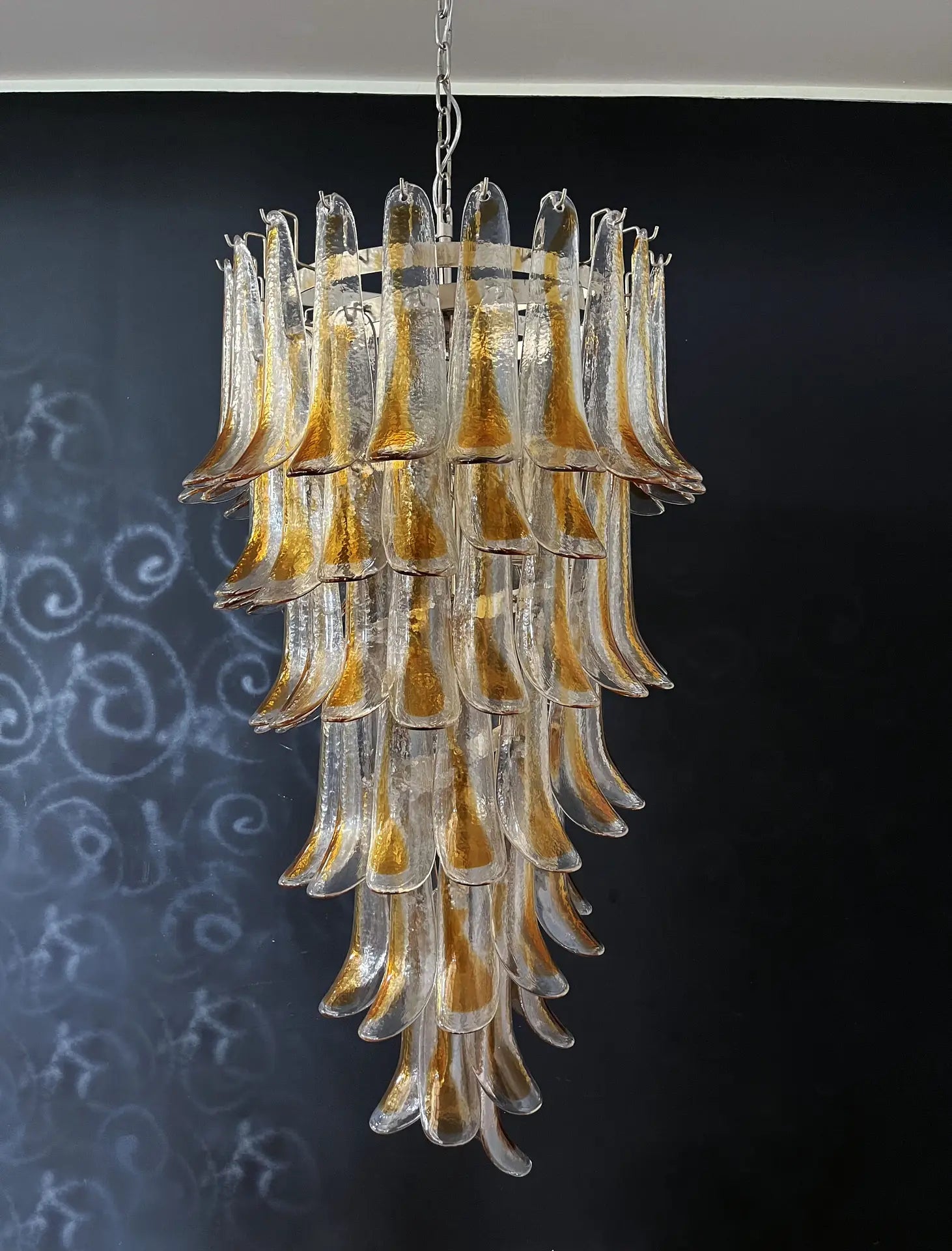 Murano Lysekrone – 83 Klare og Gule Konglebladglass – detalj 2 – Murano Classics
