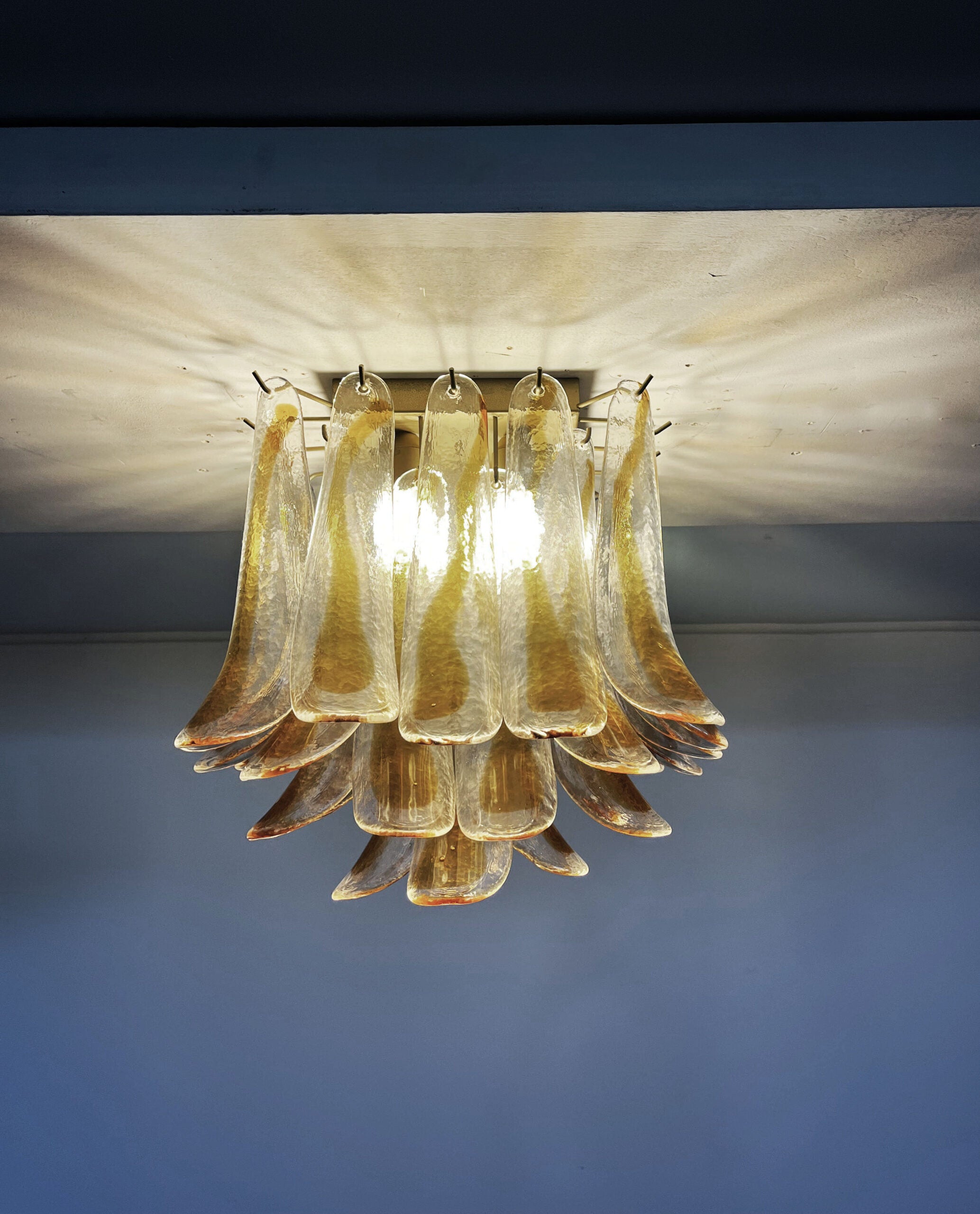 Murano Taklampe – 32 Klar, Gul Konglebladglass – detalj 6 – Murano Classics