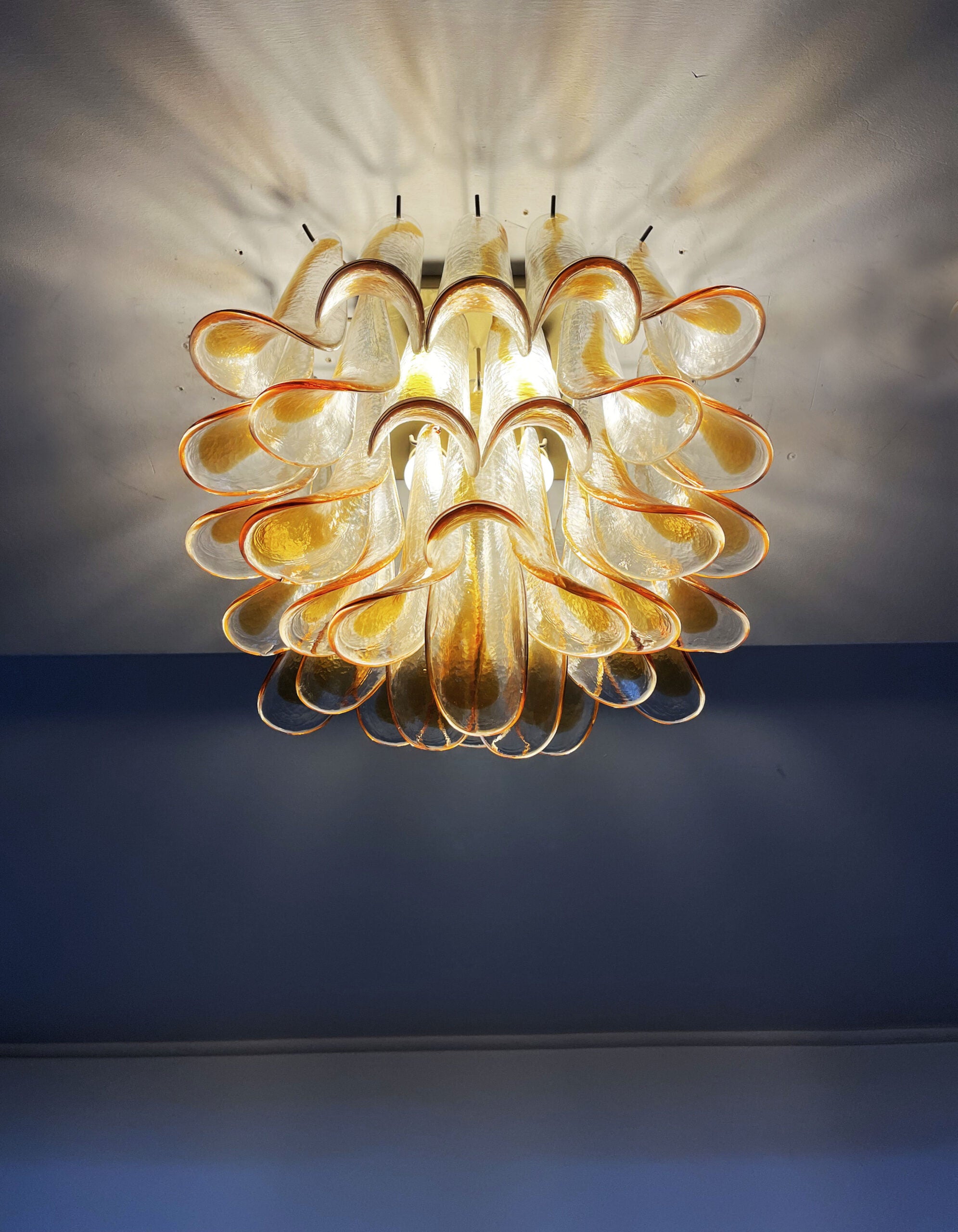 Murano Taklampe – 32 Klar, Gul Konglebladglass – detalj 9 – Murano Classics