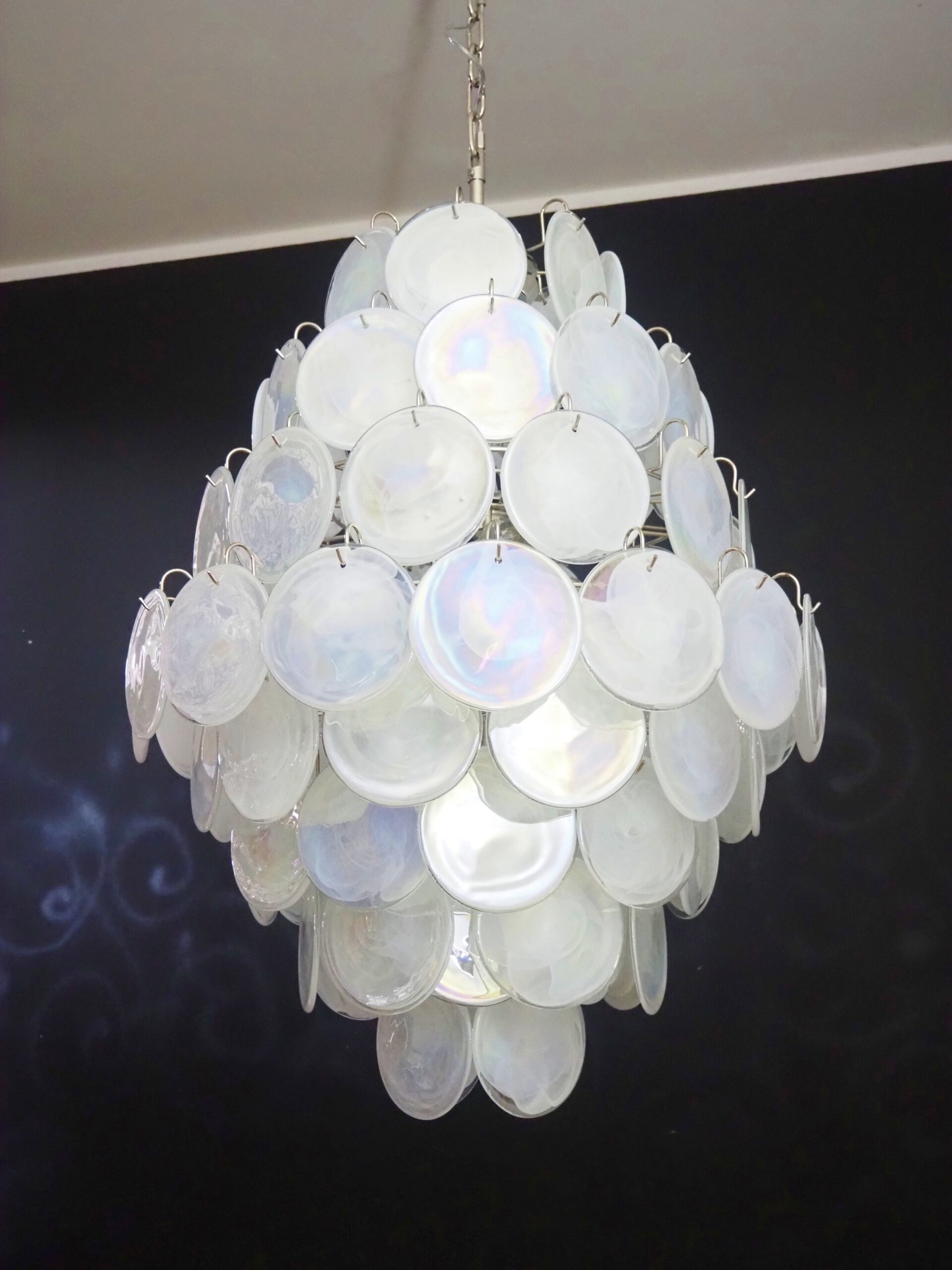 Murano Lysekrone – 87 Hvite Glassdisker – detalj 2 – Murano Classics