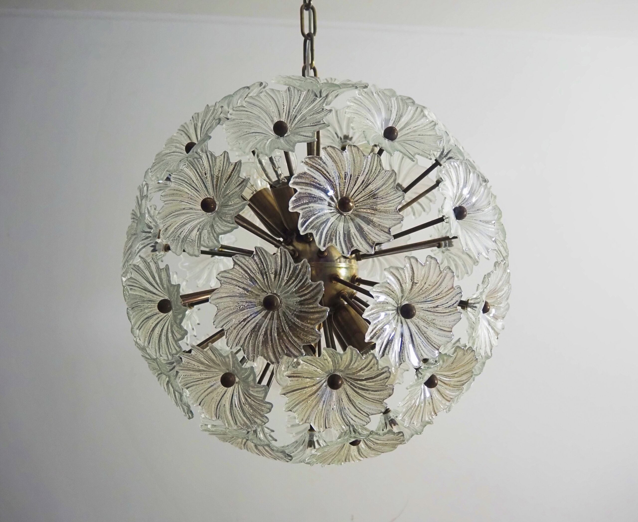 Murano Lysekrone – 51 Klare Tusenfrydglass – detalj 10 – Murano Classics