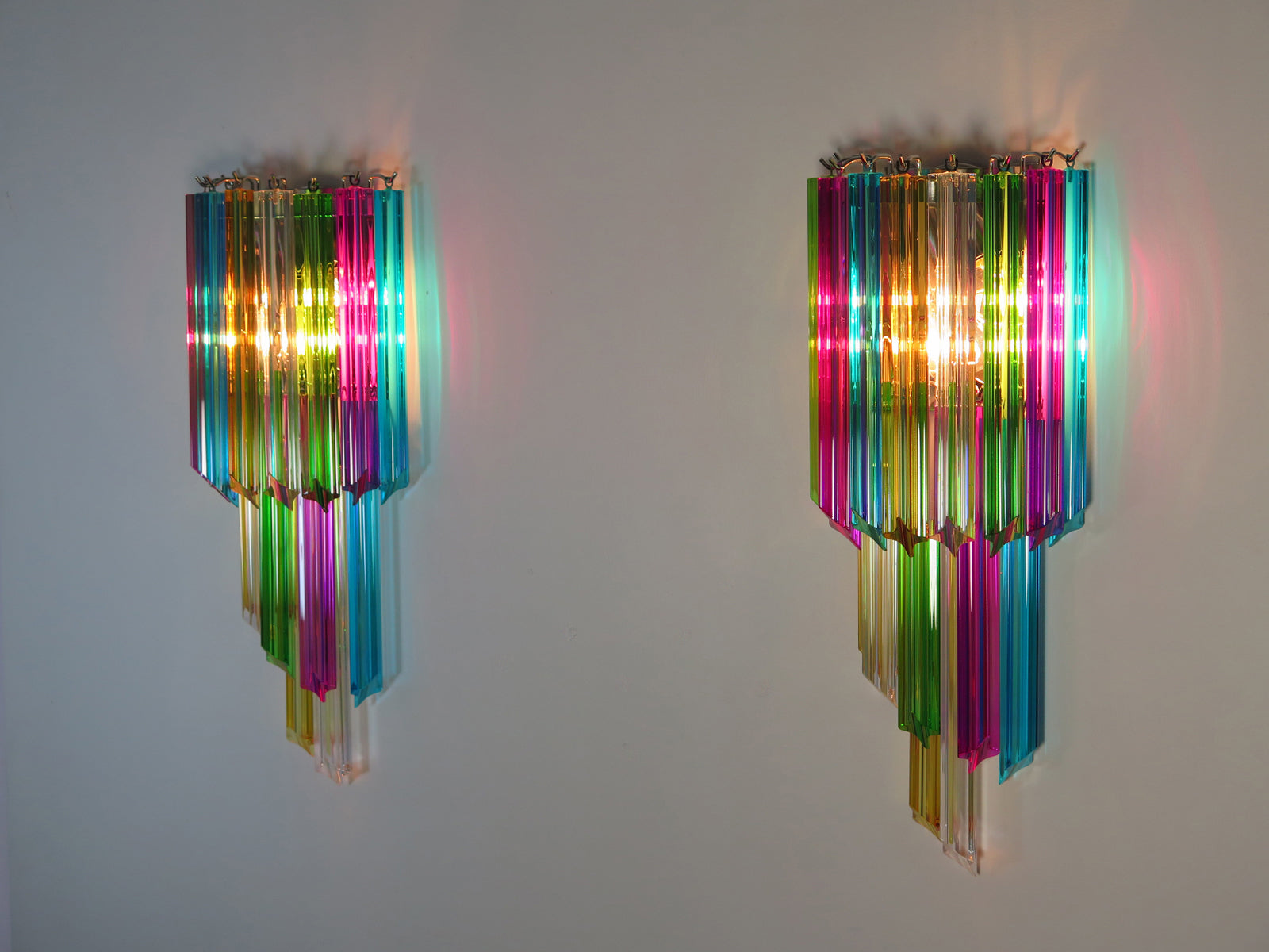 Murano Vegglampe – 32 Multifarge Prismeglass – 2 stk – detalj 10 – Murano Classics