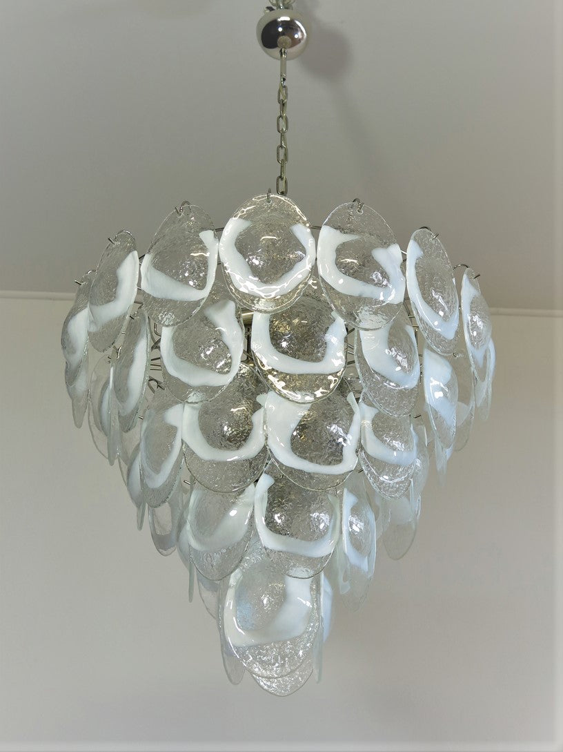 Murano Lysekrone – 50 Hvite Klare Konglebladglass – detalj 7 – Murano Classics