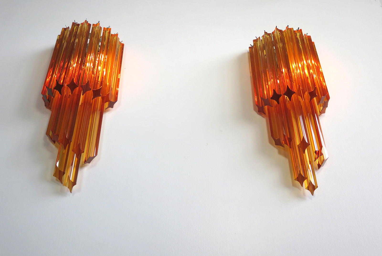 Murano Vegglampe | 32 Gule Prismeglass | 2 stk
