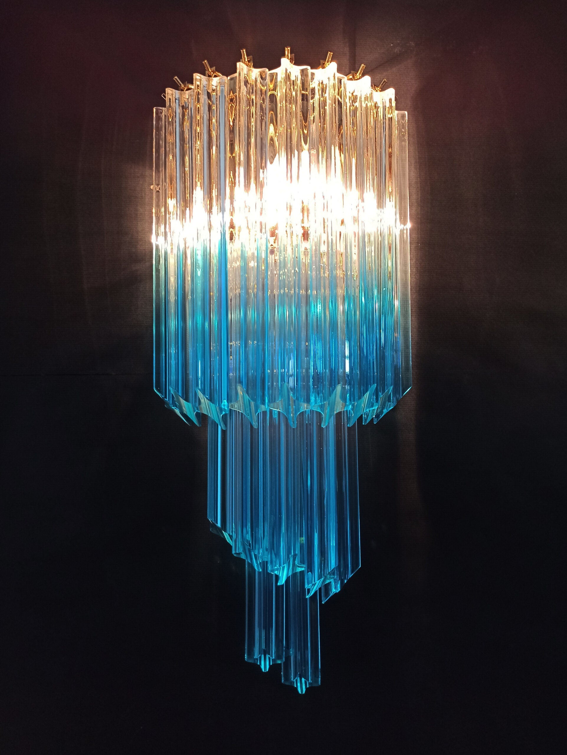 Murano Vegglampe | 32 Klare Blå Prismeglass | 2 stk