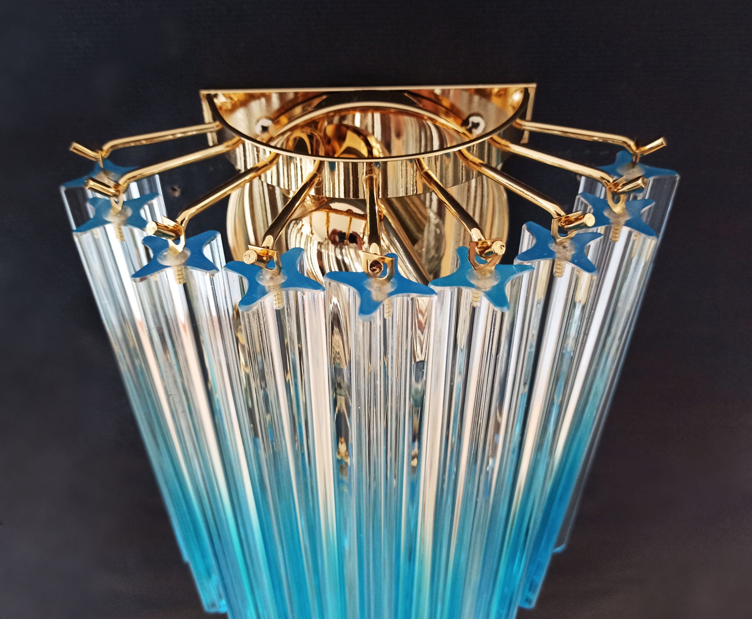 Murano Vegglampe | 32 Klare Blå Prismeglass | 2 stk