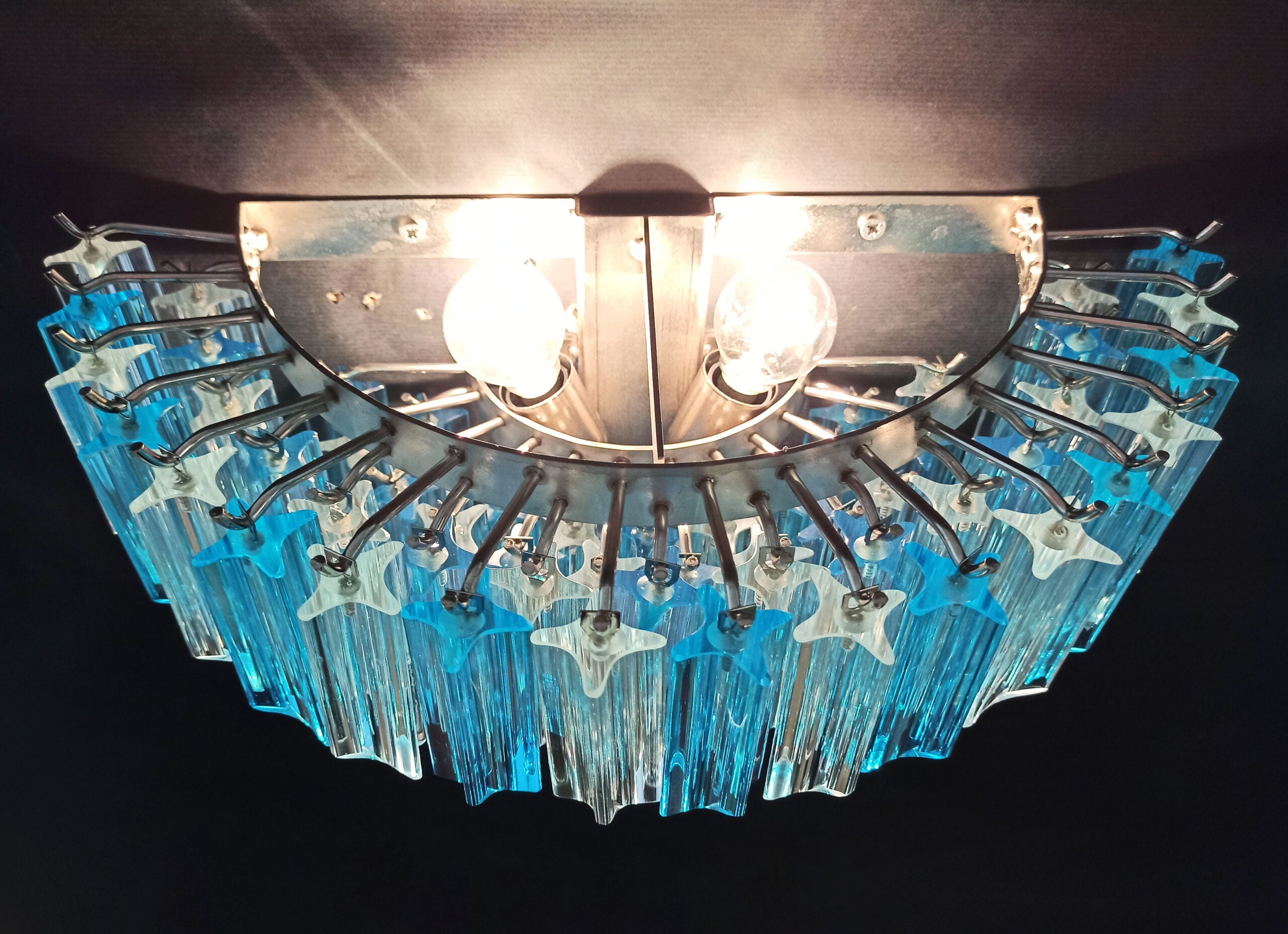 Murano Vegglampe | 63 Klare Blå Prismeglass | 2 stk