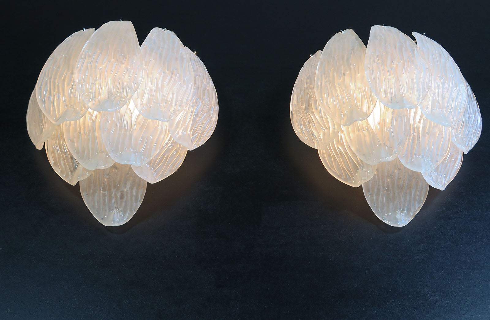 Murano Vegglampe – 10 Klare Konglebladglass – 2 stk – detalj 3 – Murano Classics