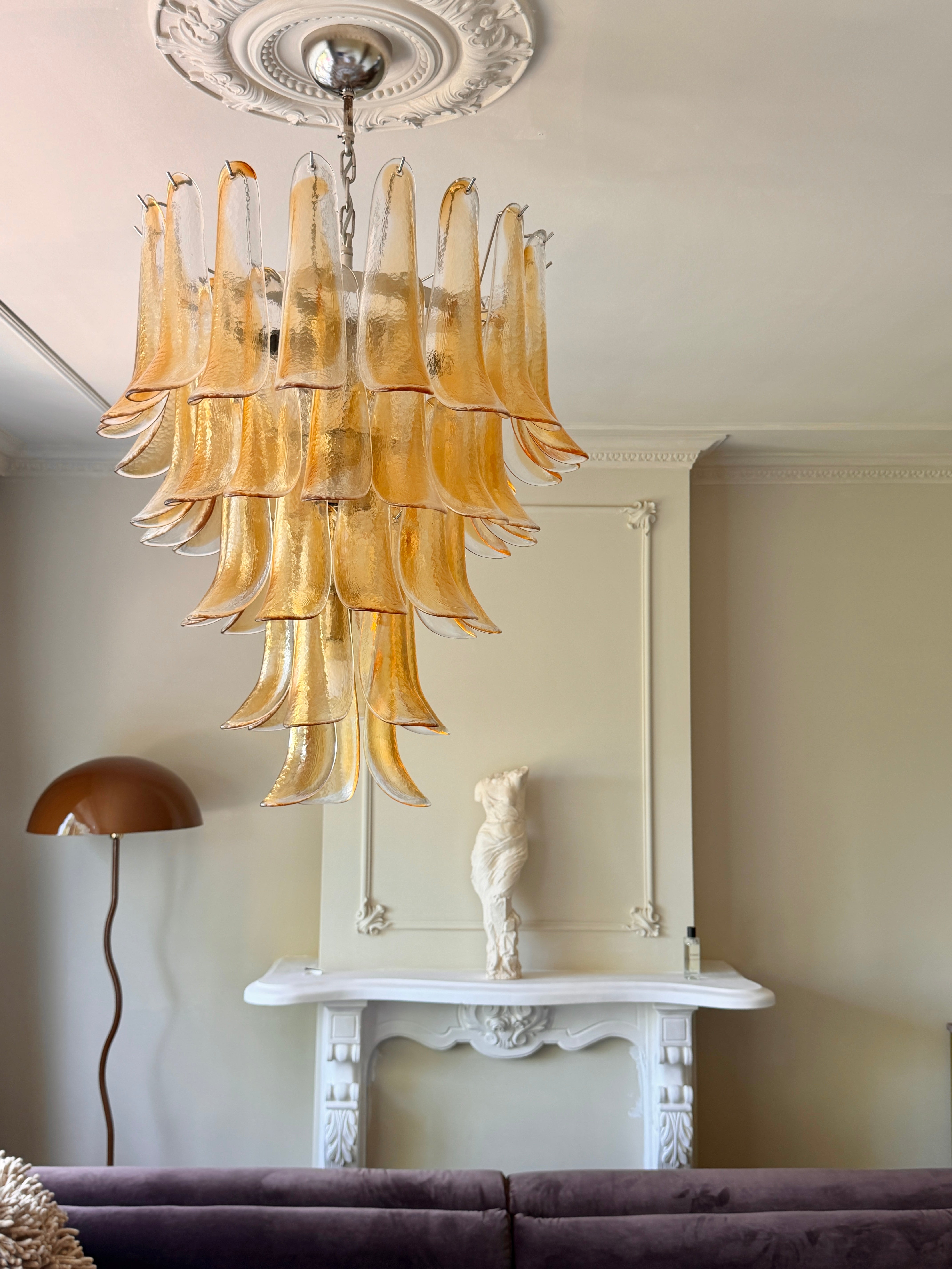 Murano Lysekrone | 52 Gule Konglebladglass