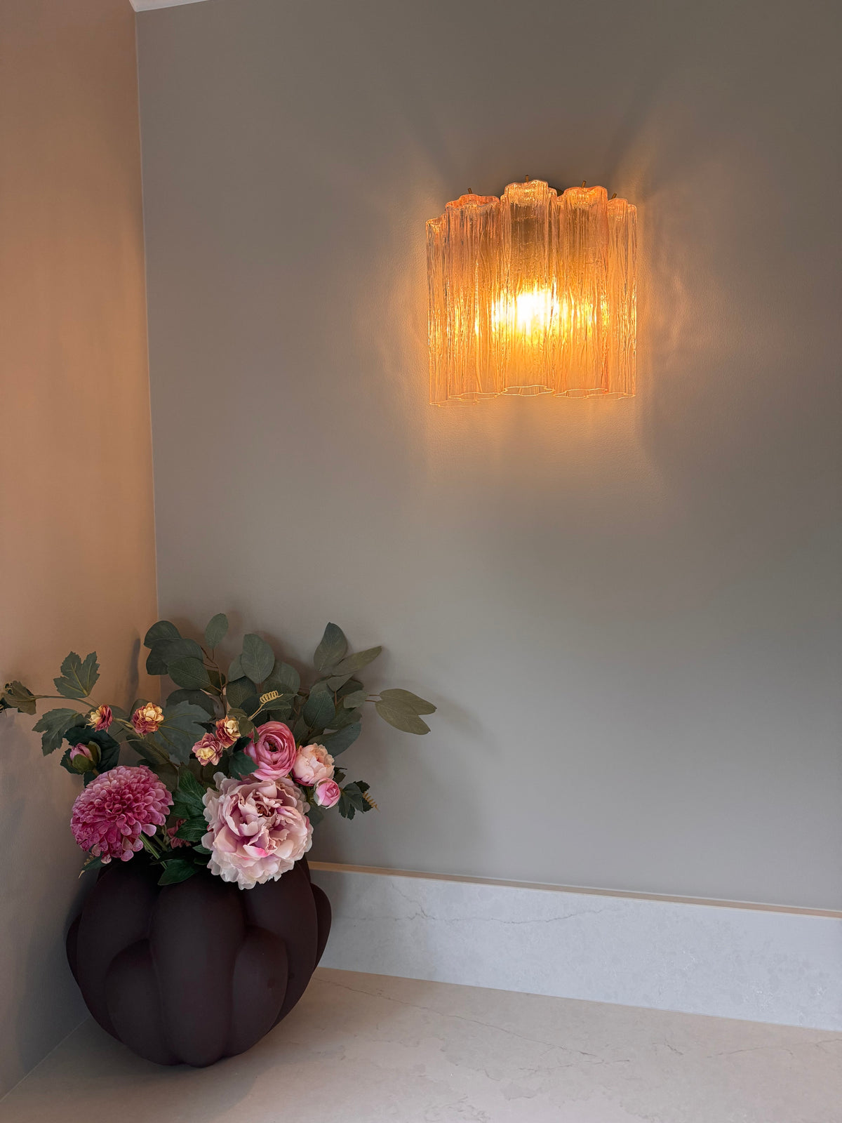 Murano Vegglampe – 5 Rosa Glassrør – 2 stk – miljø – Murano Classics
