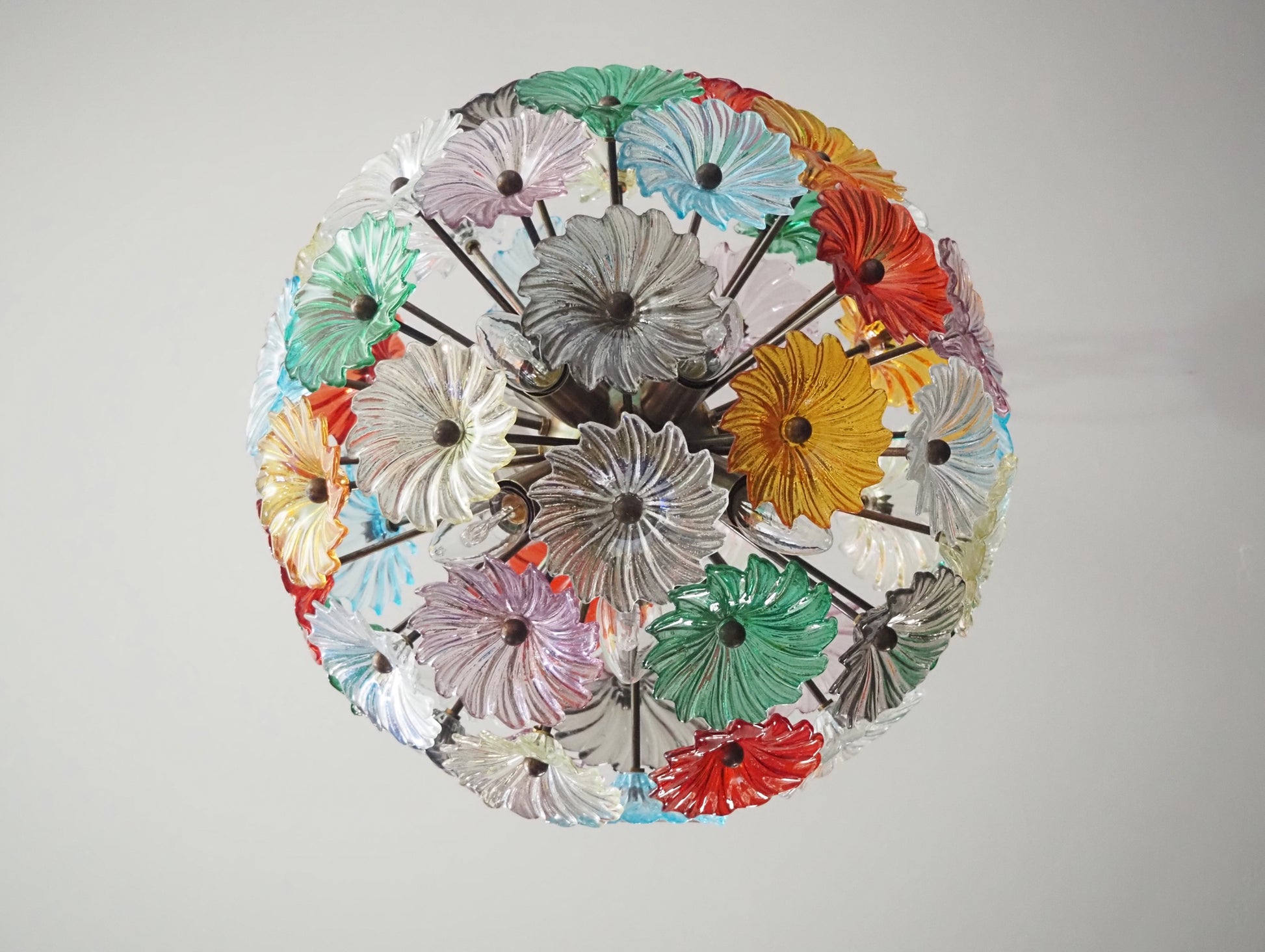 Murano Lysekrone | 51 Multifarge Tusenfrydglass