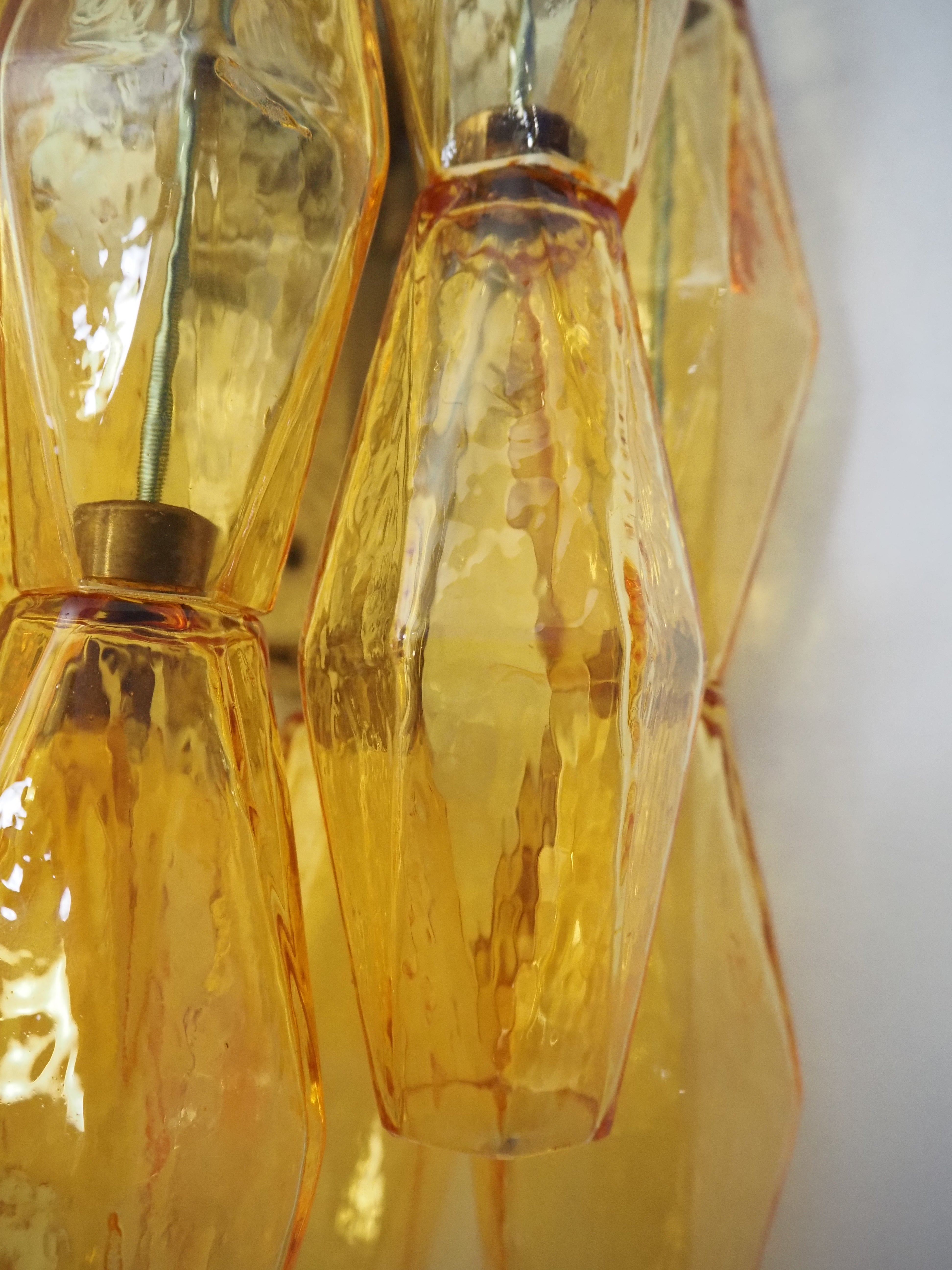 Murano Vegglampe – 17 Gule Poliedriglass – 2 stk – detalj 2 – Murano Classics
