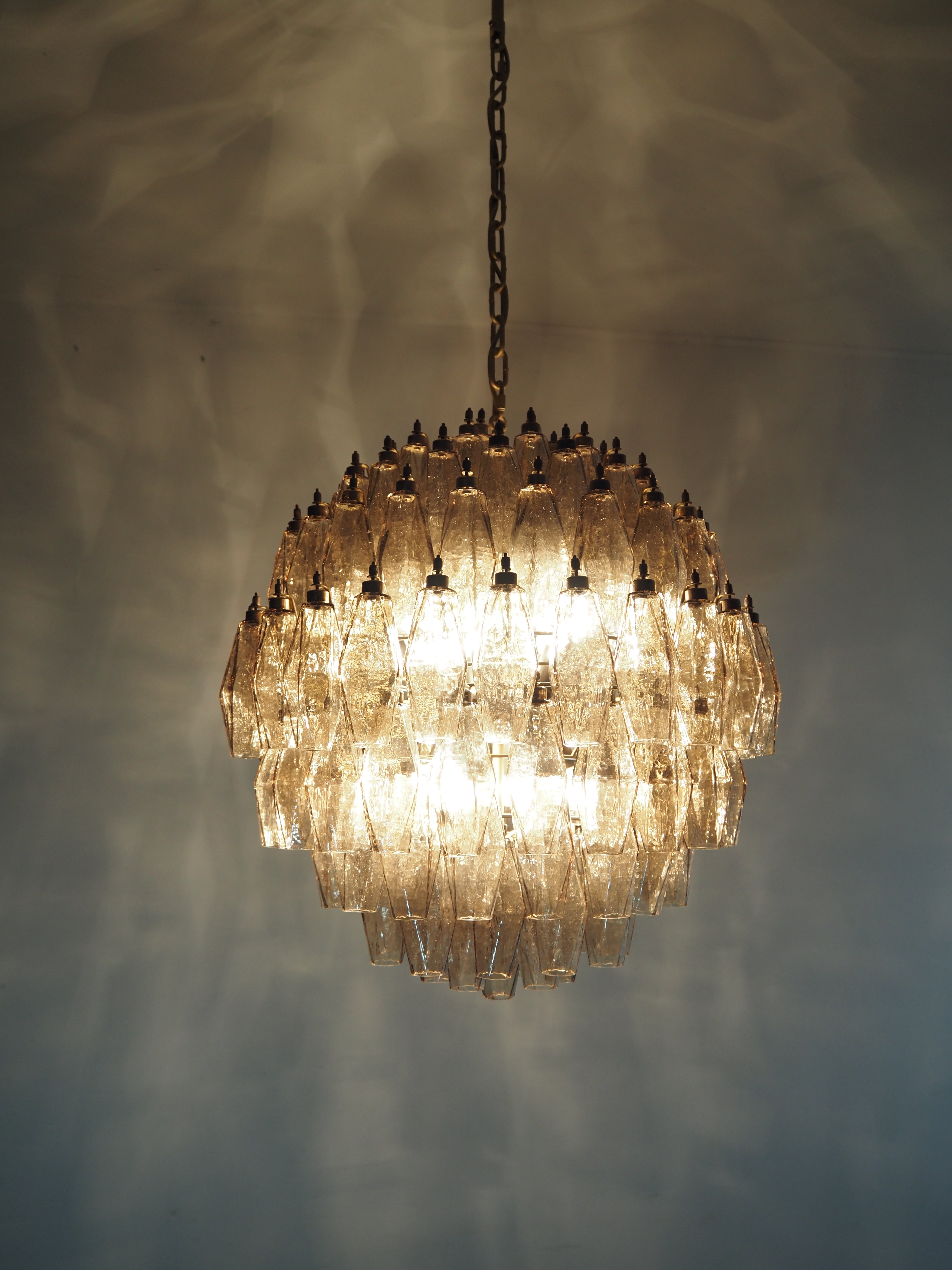 Murano Lysekrone – 140 Røykfargede Poliedriglass – detalj 6 – Murano Classics