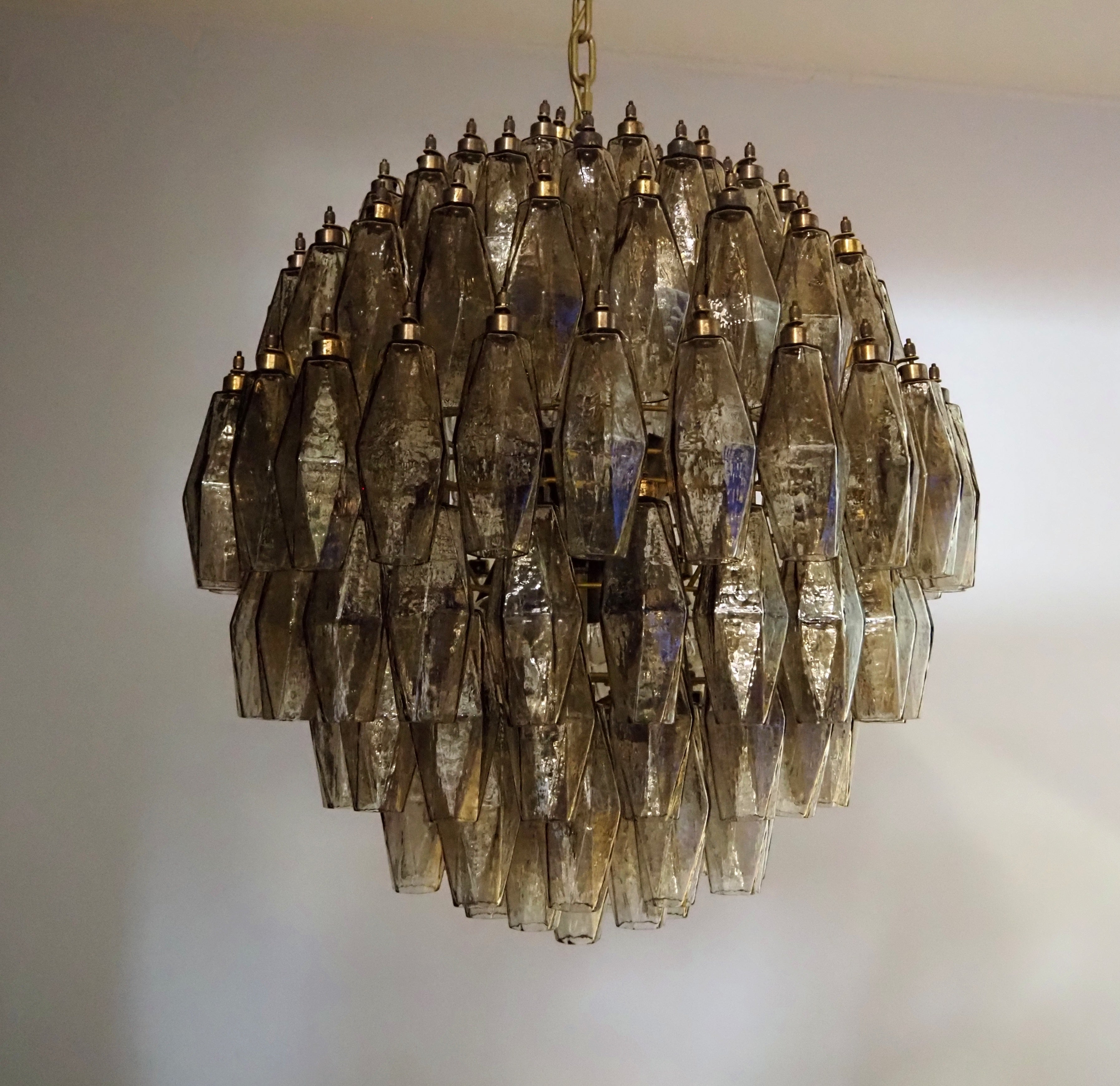 Murano Lysekrone – 140 Røykfargede Poliedriglass – detalj 2 – Murano Classics