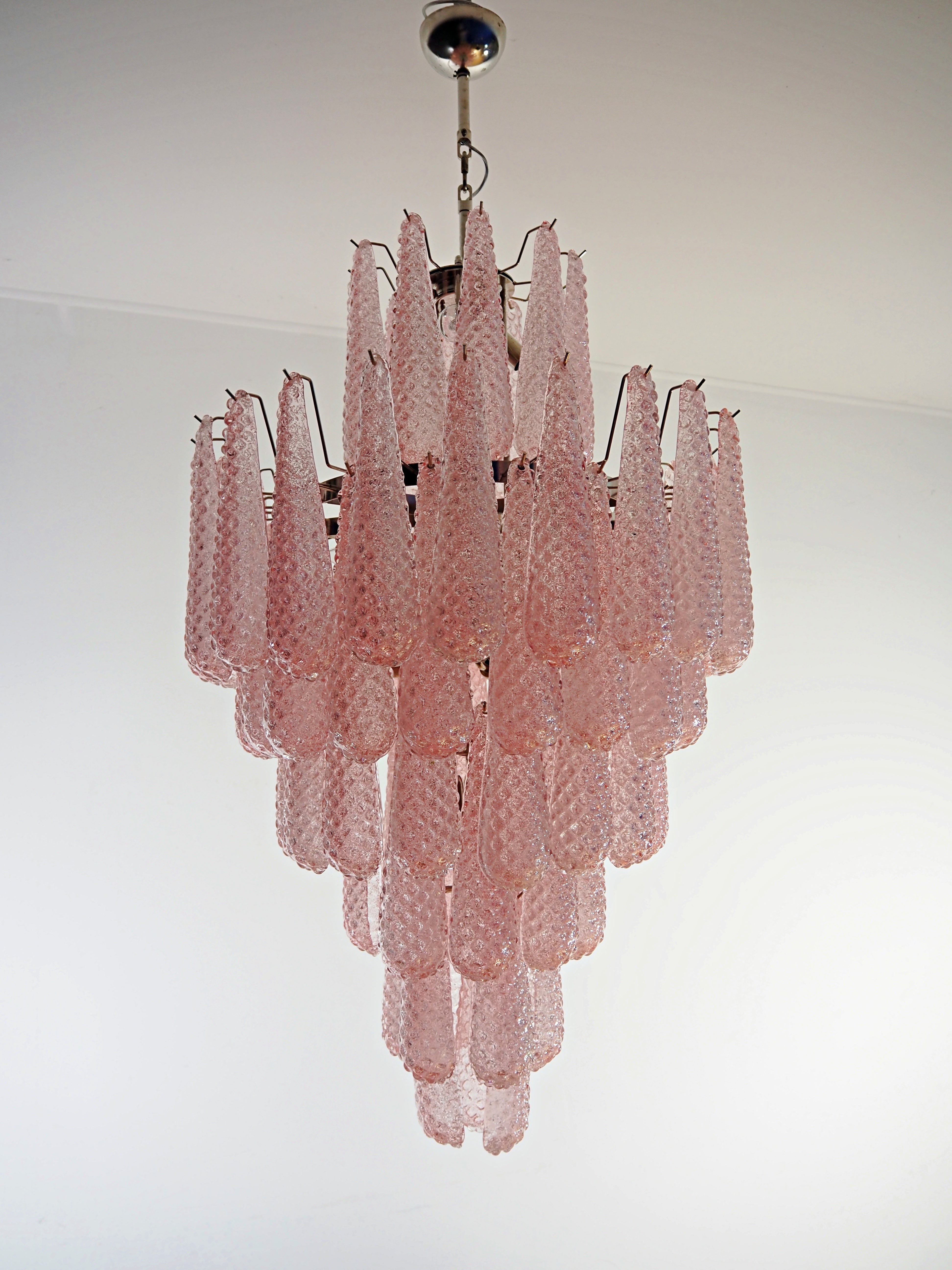 Murano Lysekrone – 85 Rosa Dråpeglass – detalj 3 – Murano Classics