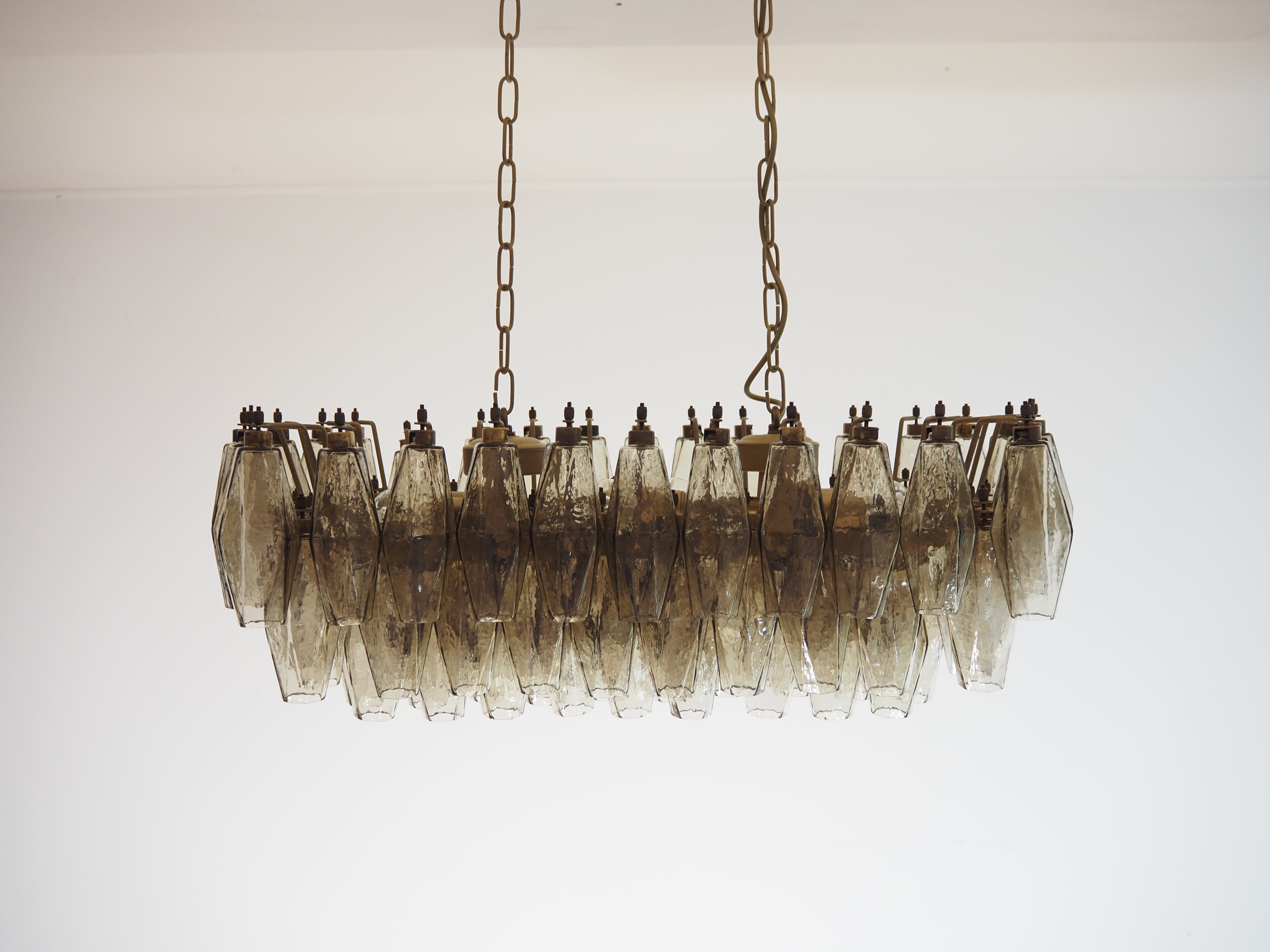 Murano Lysekrone – 84 Røykfargede Poliedriglass – detalj 3 – Murano Classics