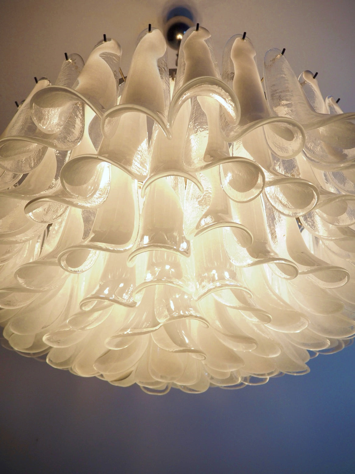Murano Lysekrone – 101 Klare Konglebladglass – detalj 7 – Murano Classics