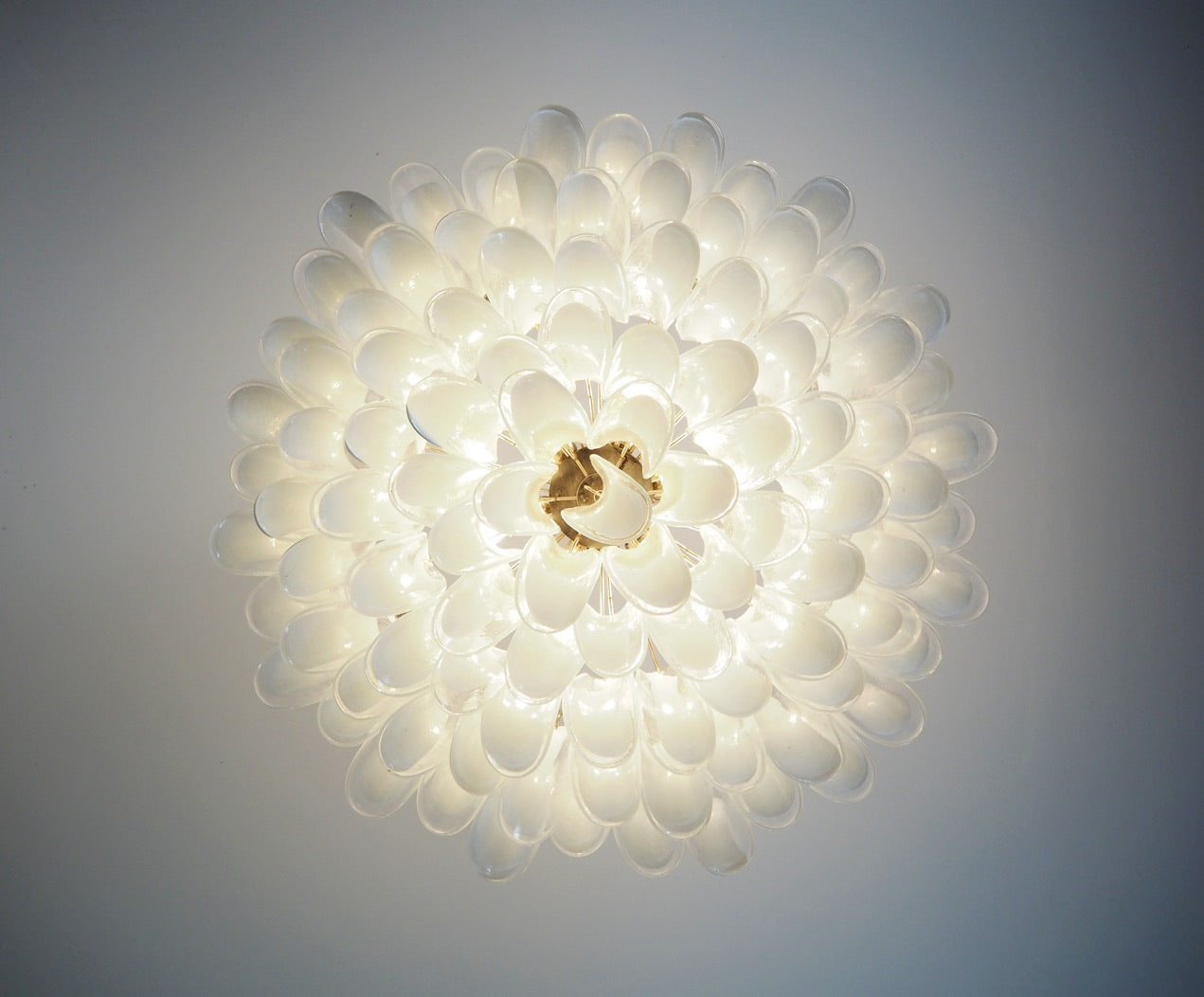 Murano Lysekrone – 101 Klare Konglebladglass – detalj 8 – Murano Classics