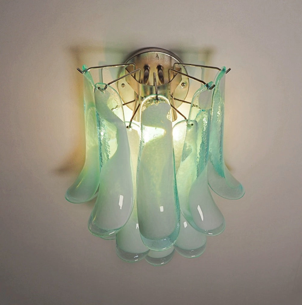 Murano Vegglampe | 10 Hvite Turkise Lattimo Konglebladglass | 1 par