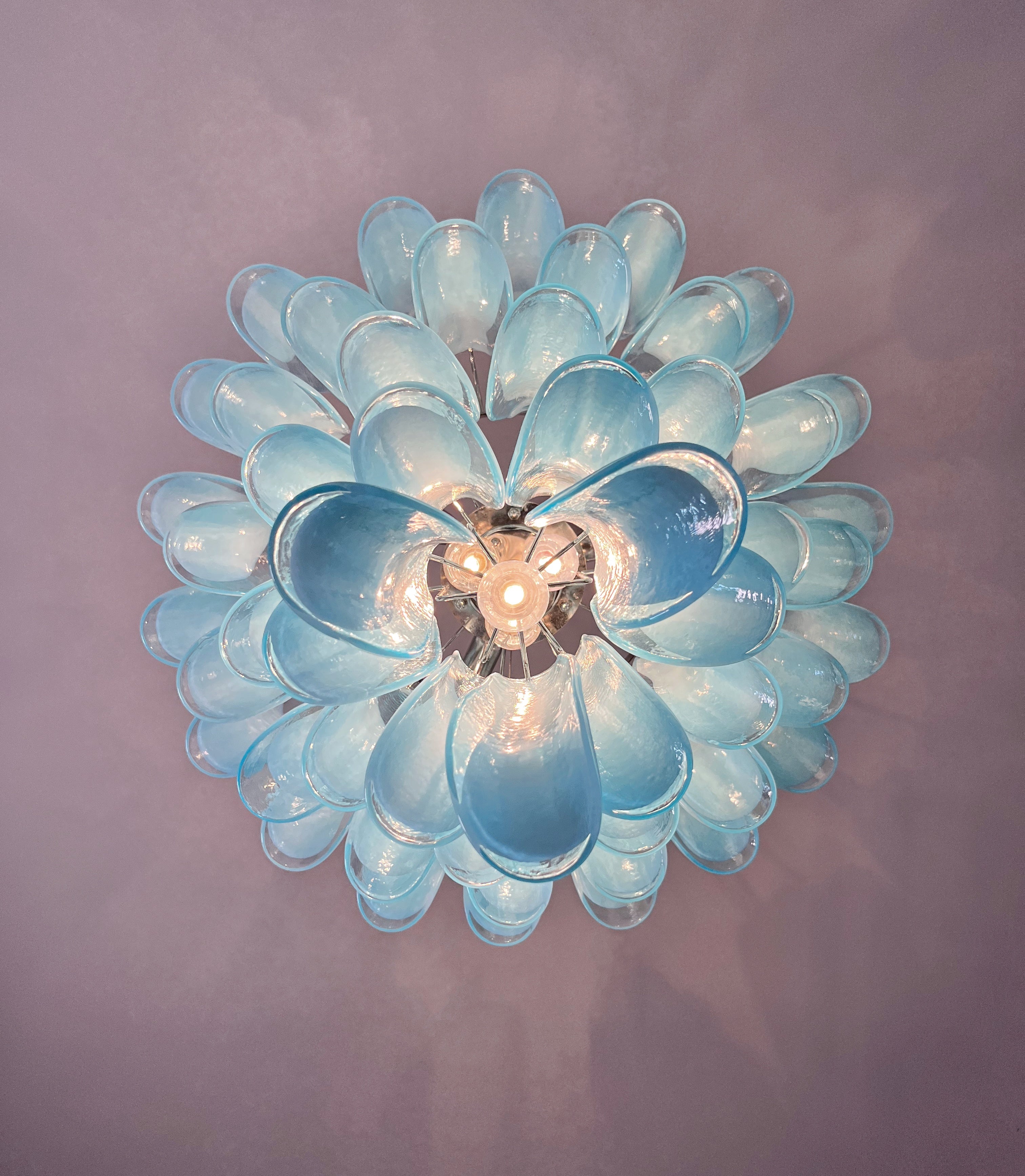 Murano Lysekrone – 52 Blå Konglebladglass – detalj 8 – Murano Classics