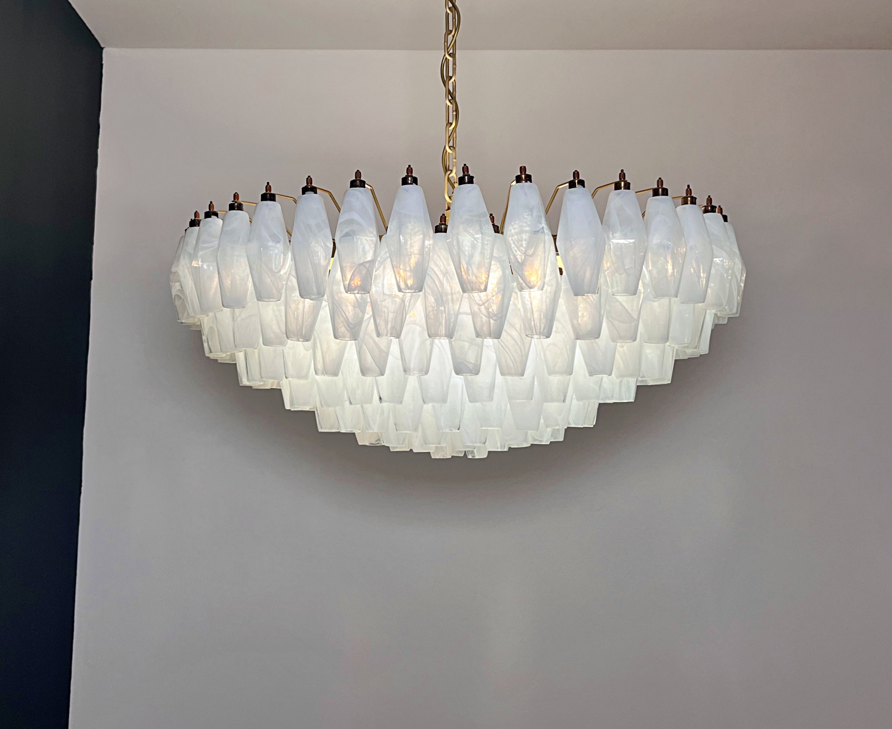 Murano Lysekrone – 185 Alabaster hvit Poliedriglass – detalj 8 – Murano Classics