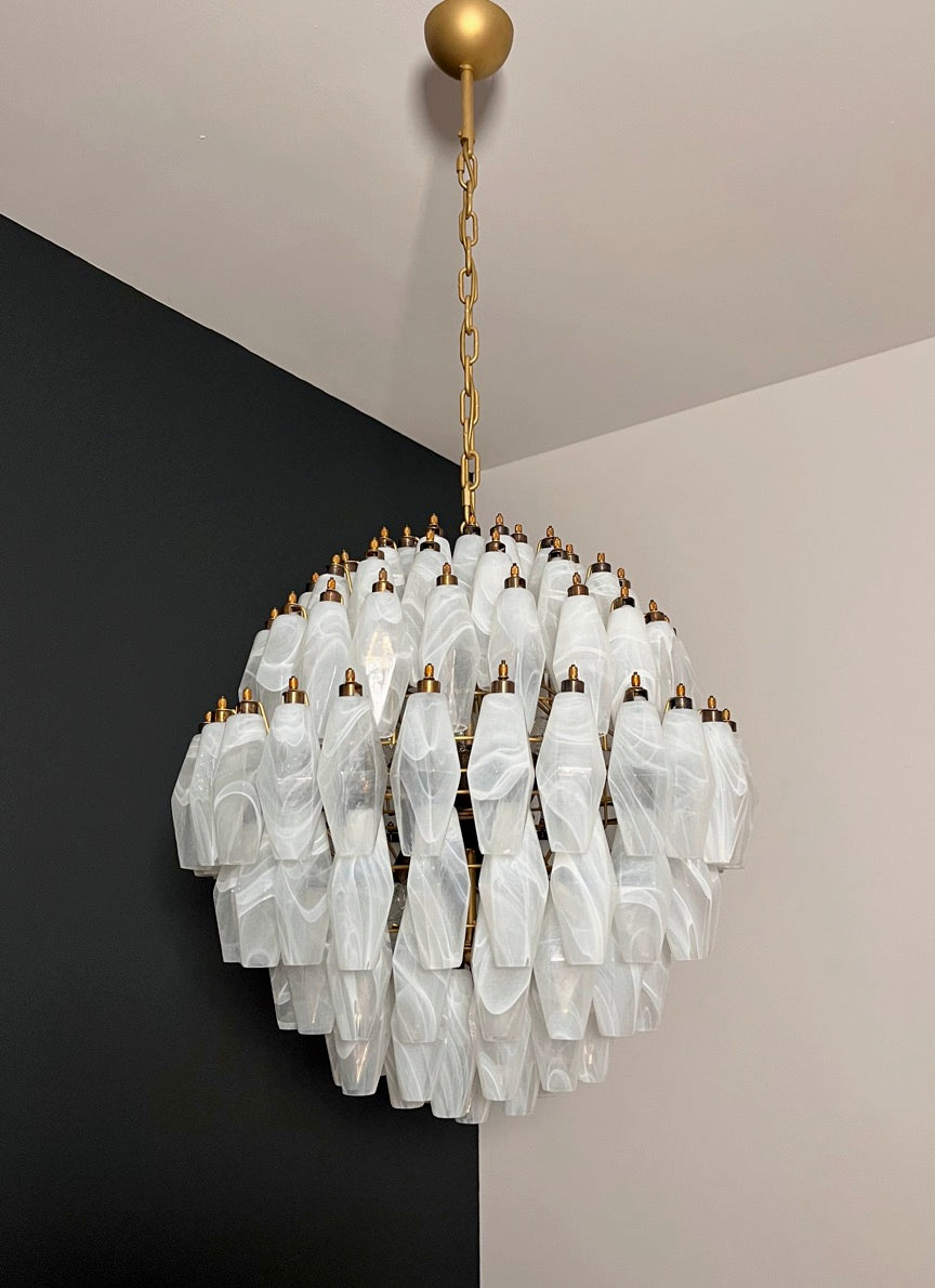 Murano Lysekrone – 140 Alabaster hvit Poliedriglass – detalj 2 – Murano Classics