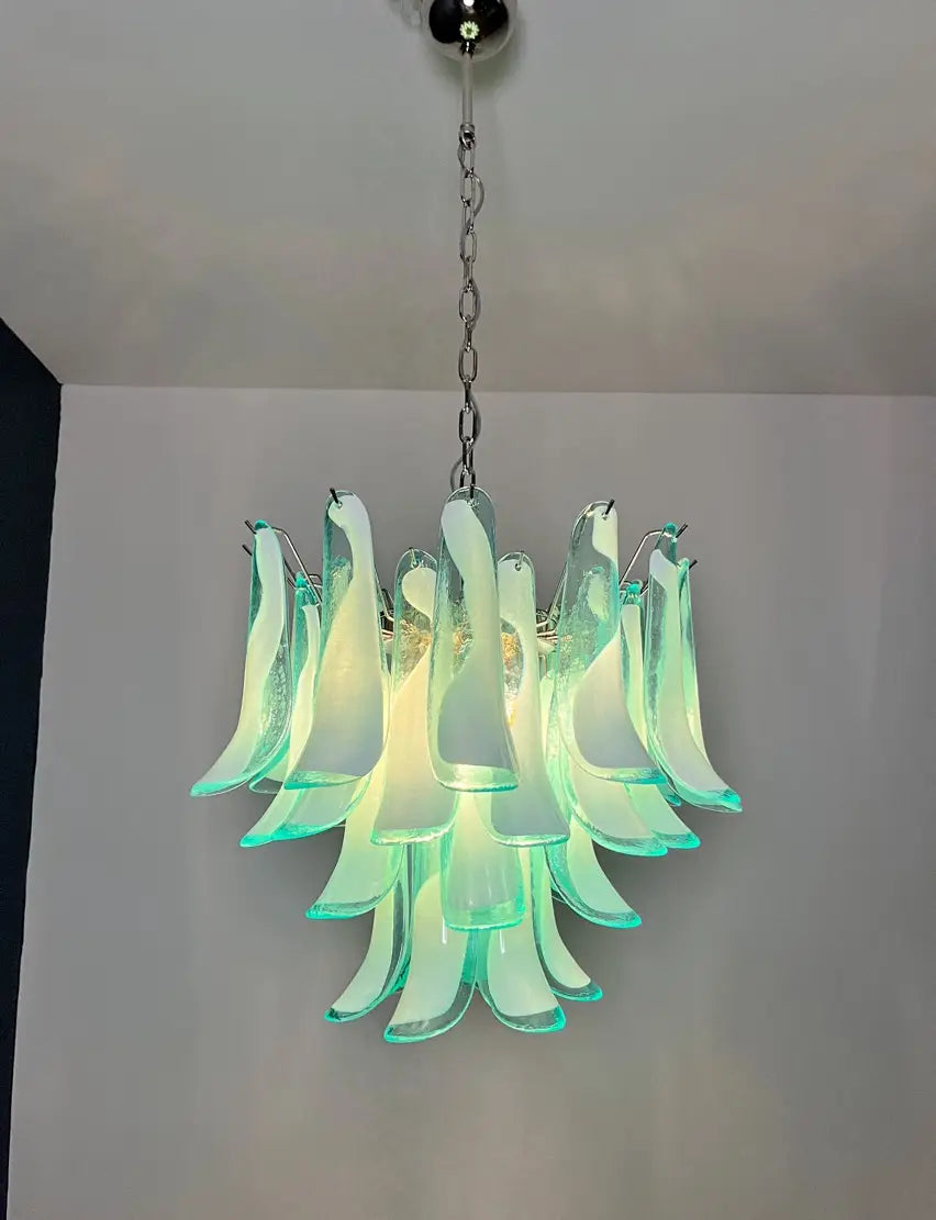 Murano Lysekrone – 36 Turkise Konglebladglass – detalj 5 – Murano Classics