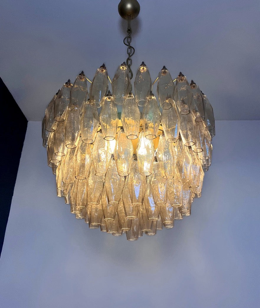 Murano Lysekrone – 111 Røykfargede Poliedriglass – detalj 2 – Murano Classics