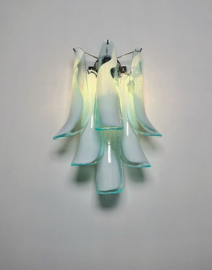 Murano Vegglampe | Turkise Lattimo Konglebladglass | 1 par