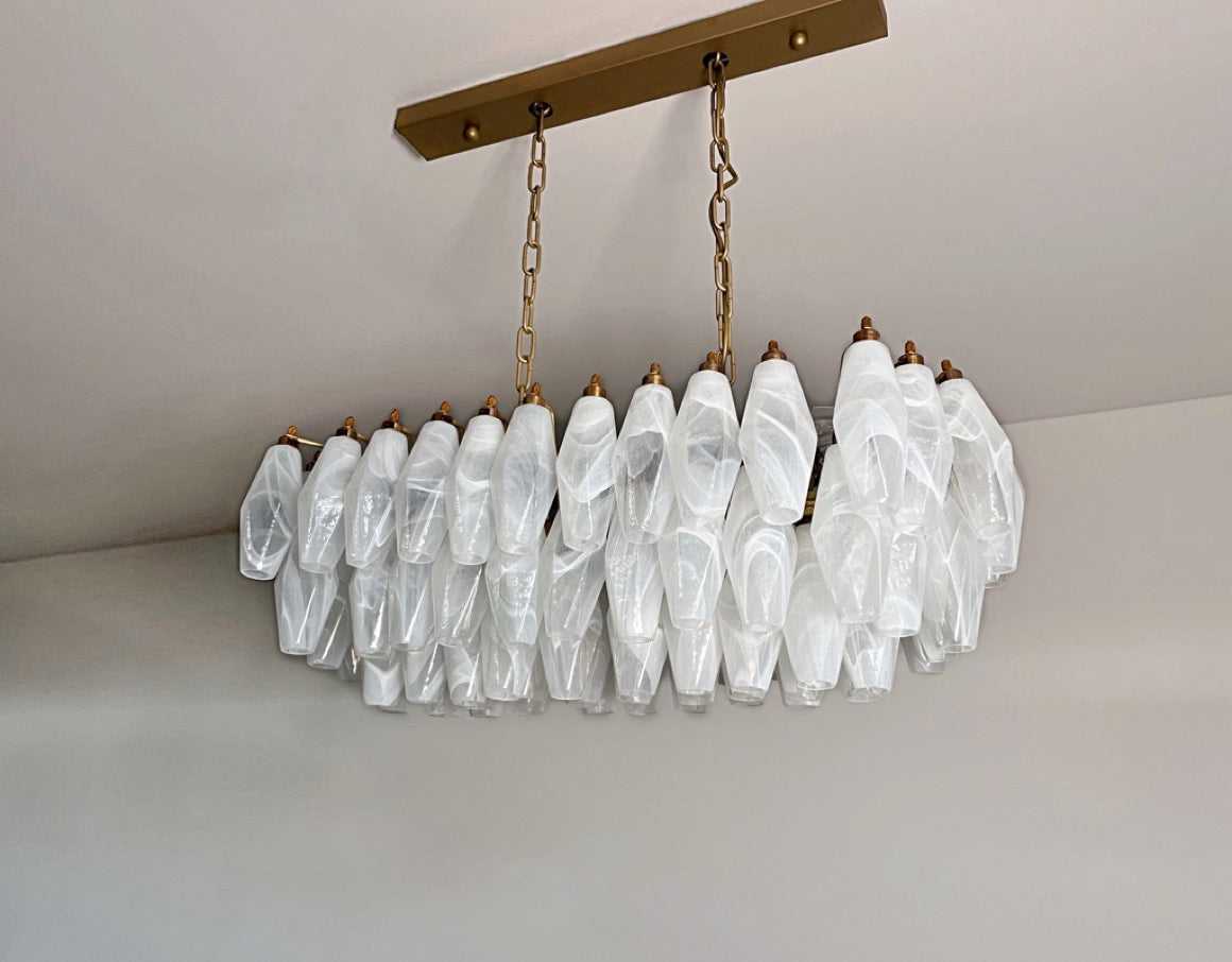 Murano Lysekrone | 84 Hvite Alabaster Gull Poliedriglass