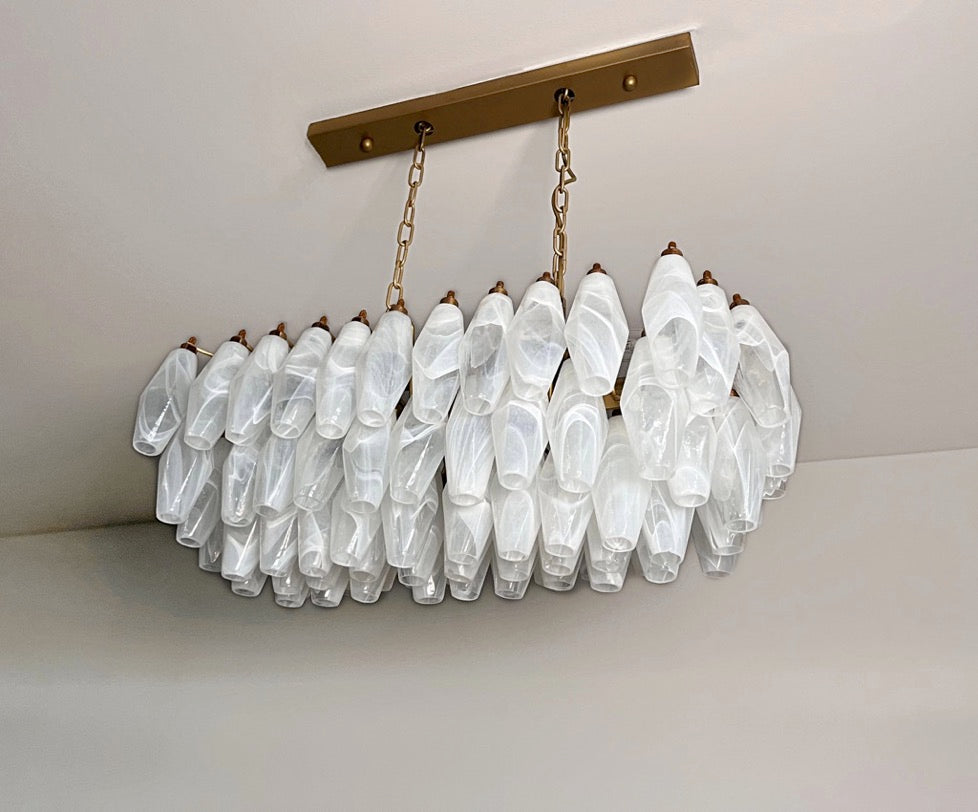 Murano Lysekrone | 84 Hvite Alabaster Gull Poliedriglass