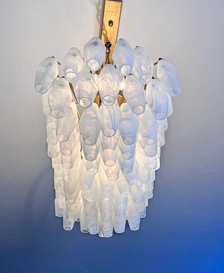 Murano Lysekrone | 84 Hvite Alabaster Gull Poliedriglass