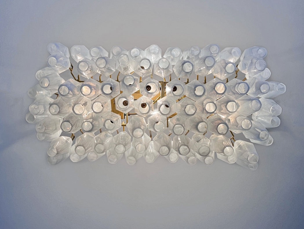 Murano Lysekrone | 84 Hvite Alabaster Gull Poliedriglass