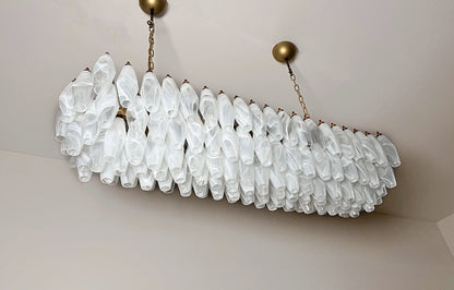 Murano Lysekrone | 138 Hvite Alabaster Gull Poliedriglass