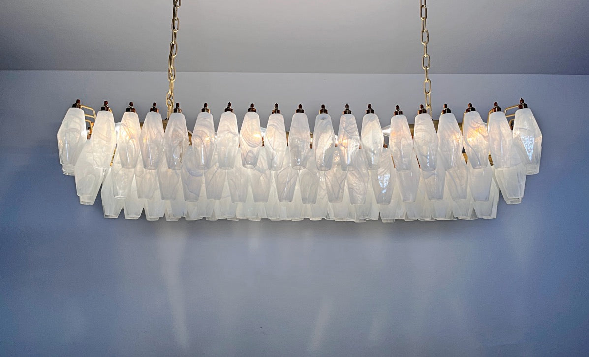 Murano Lysekrone | 138 Hvite Alabaster Gull Poliedriglass