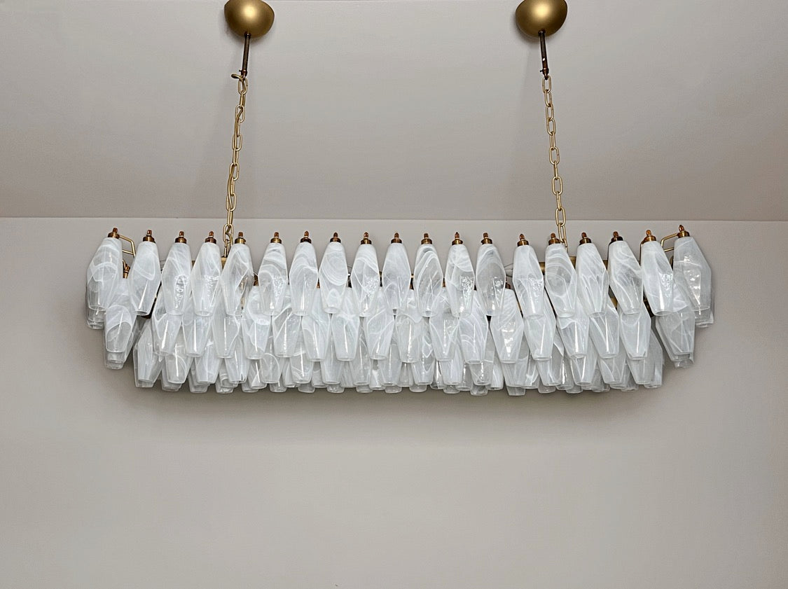 Murano Lysekrone | 138 Hvite Alabaster Gull Poliedriglass