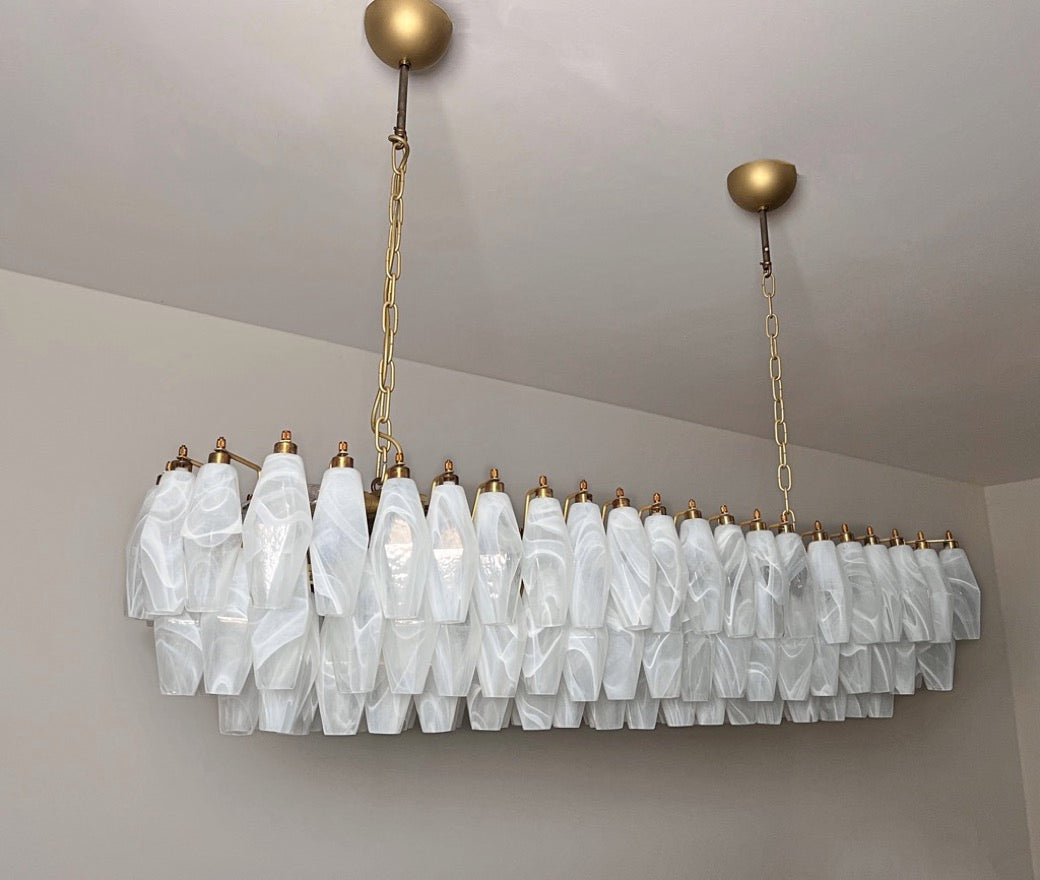 Murano Lysekrone | 138 Hvite Alabaster Gull Poliedriglass