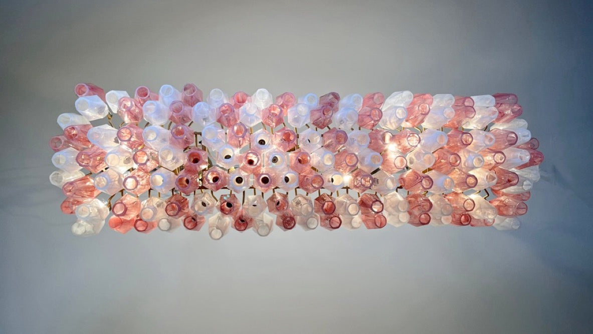 Murano Lysekrone – 138 Rosa Hvite Alabaster Poliedriglass – detalj 1 – Murano Classics
