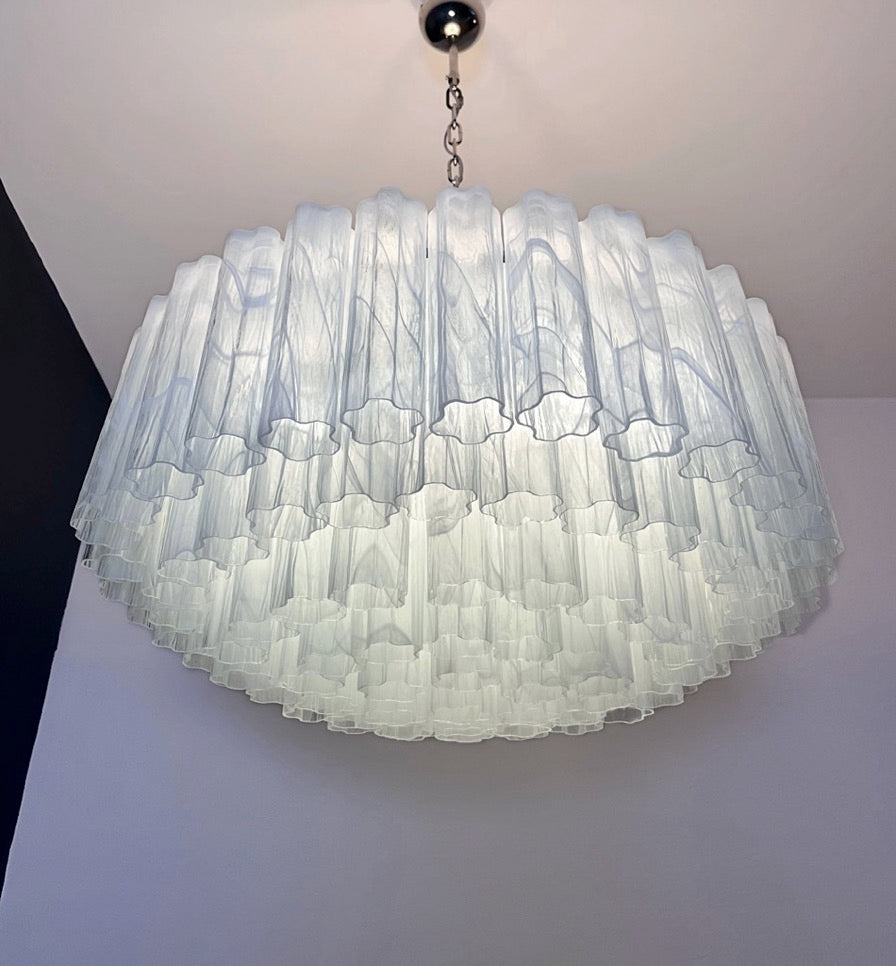 Murano Lysekrone – 101 Hvite Alabaster Glassrør – detalj 3 – Murano Classics