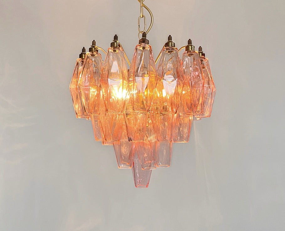 Murano Lysekrone – 32 Rosa Poliedriglass – detalj 4 – Murano Classics
