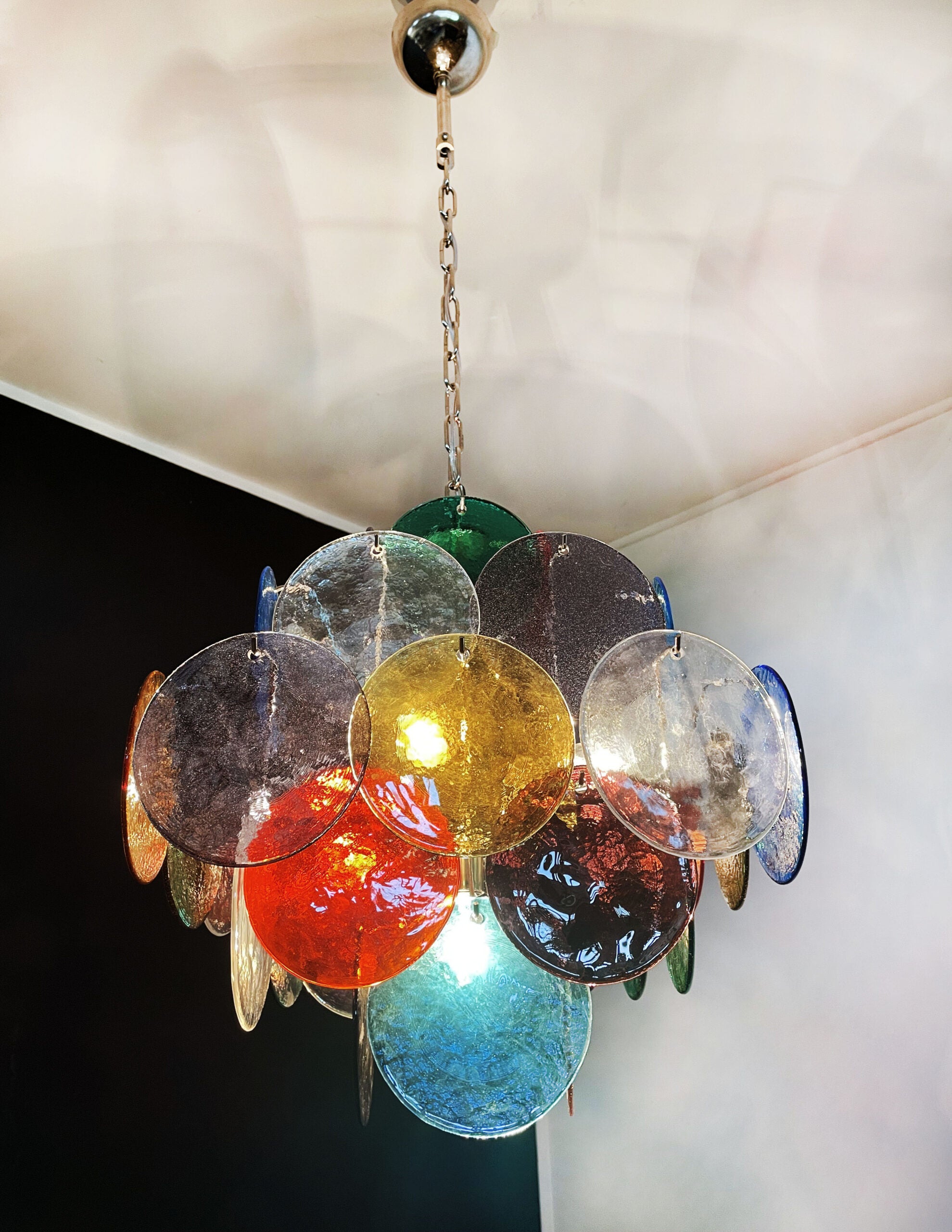 Murano Lysekrone – 36 Multifargede Glassdisker – detalj 3 – Murano Classics