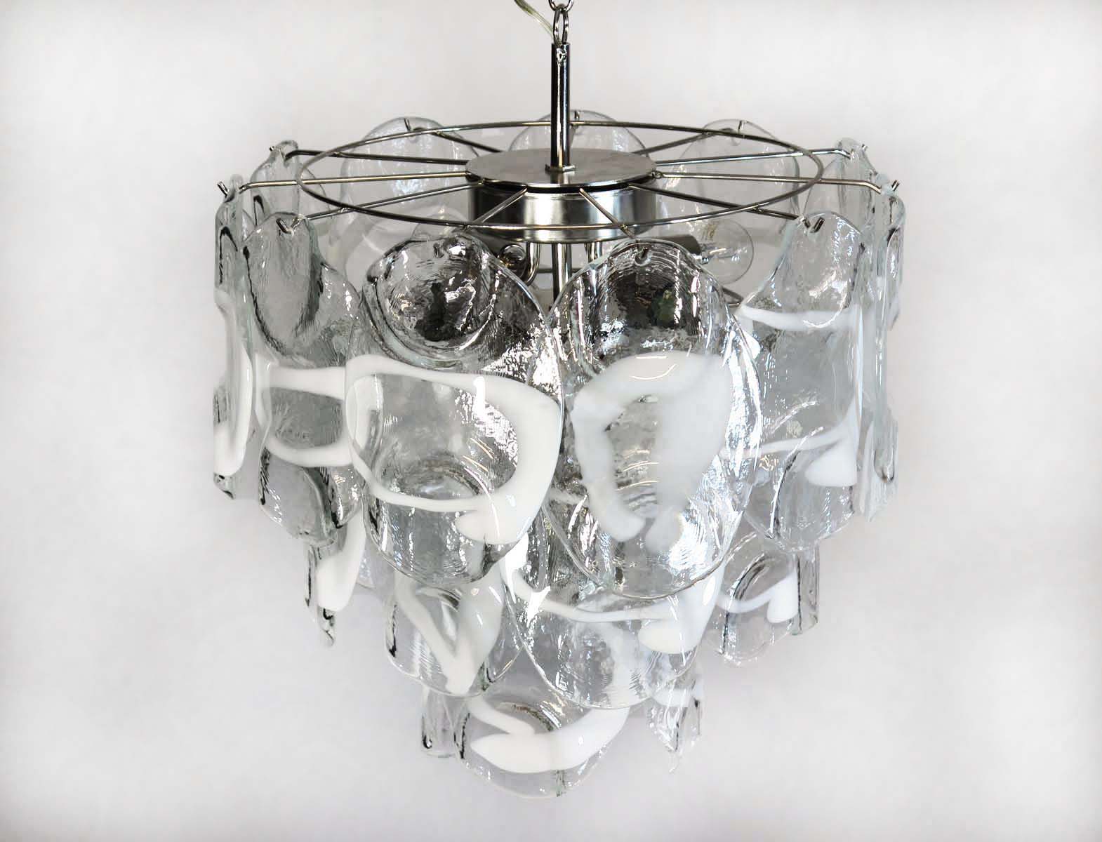 Murano Lysekrone | 23 Klare Hvite Crostoliglass