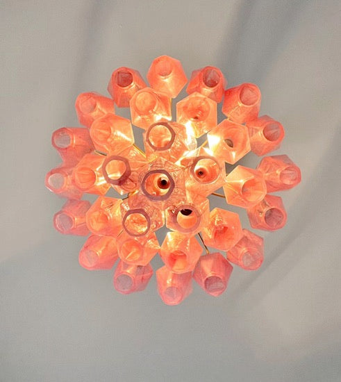 Murano Lysekrone – 32 Rosa Alabaster Poliedriglass – detalj 1 – Murano Classics