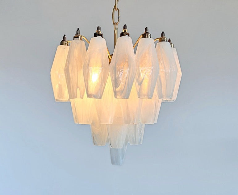 Murano Lysekrone – 32 Hvite Alabaster Poliedriglass – detalj 2 – Murano Classics