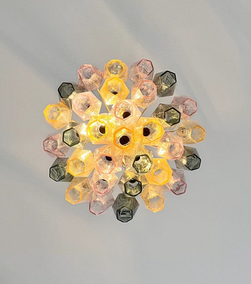 Murano Lysekrone – 32 Multifarget Poliedriglass – detalj 1 – Murano Classics