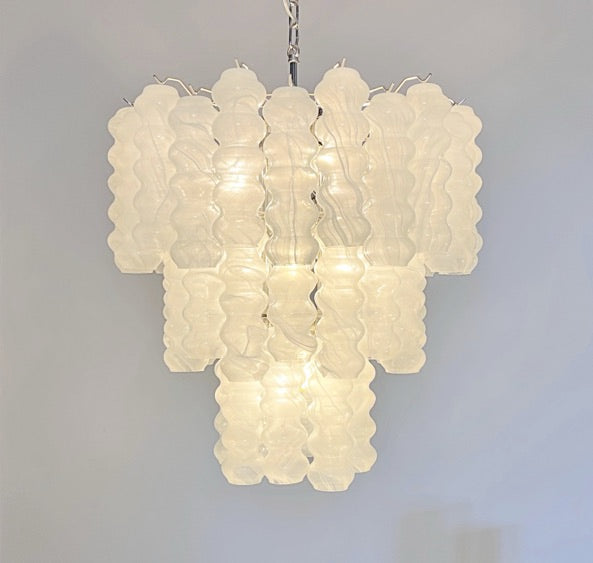 Murano Lysekrone | 48 Hvite Alabaster Rørglass