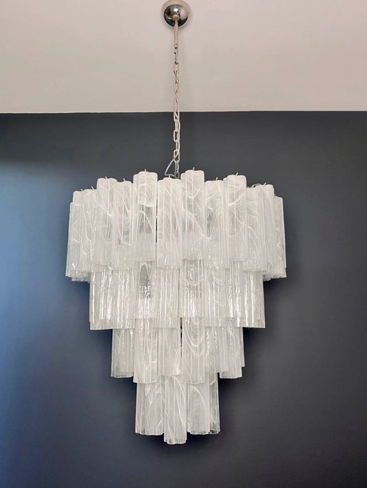 Murano Lysekrone | 80 Hvite Alabaster Rørglass