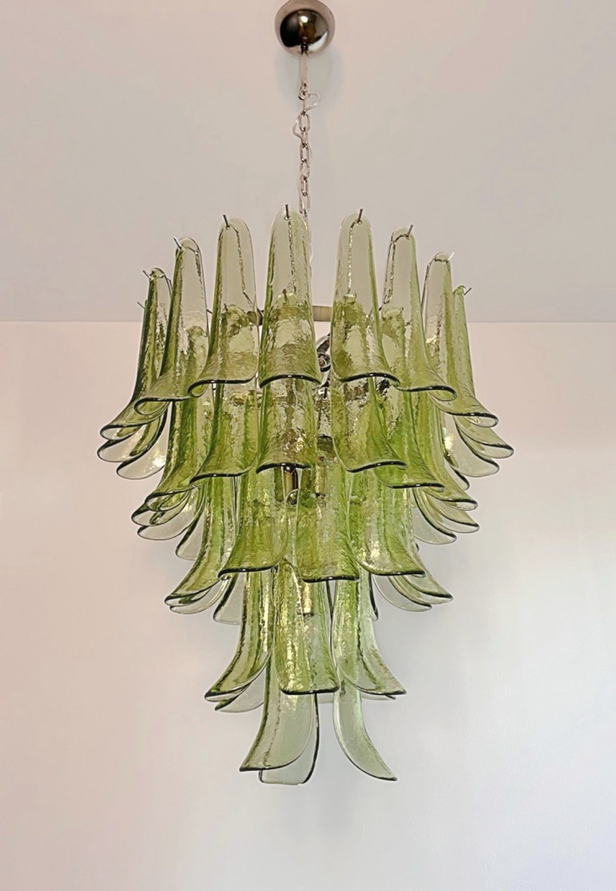 Murano Lysekrone – 52 Grønne Konglebladglass – detalj 8 – Murano Classics