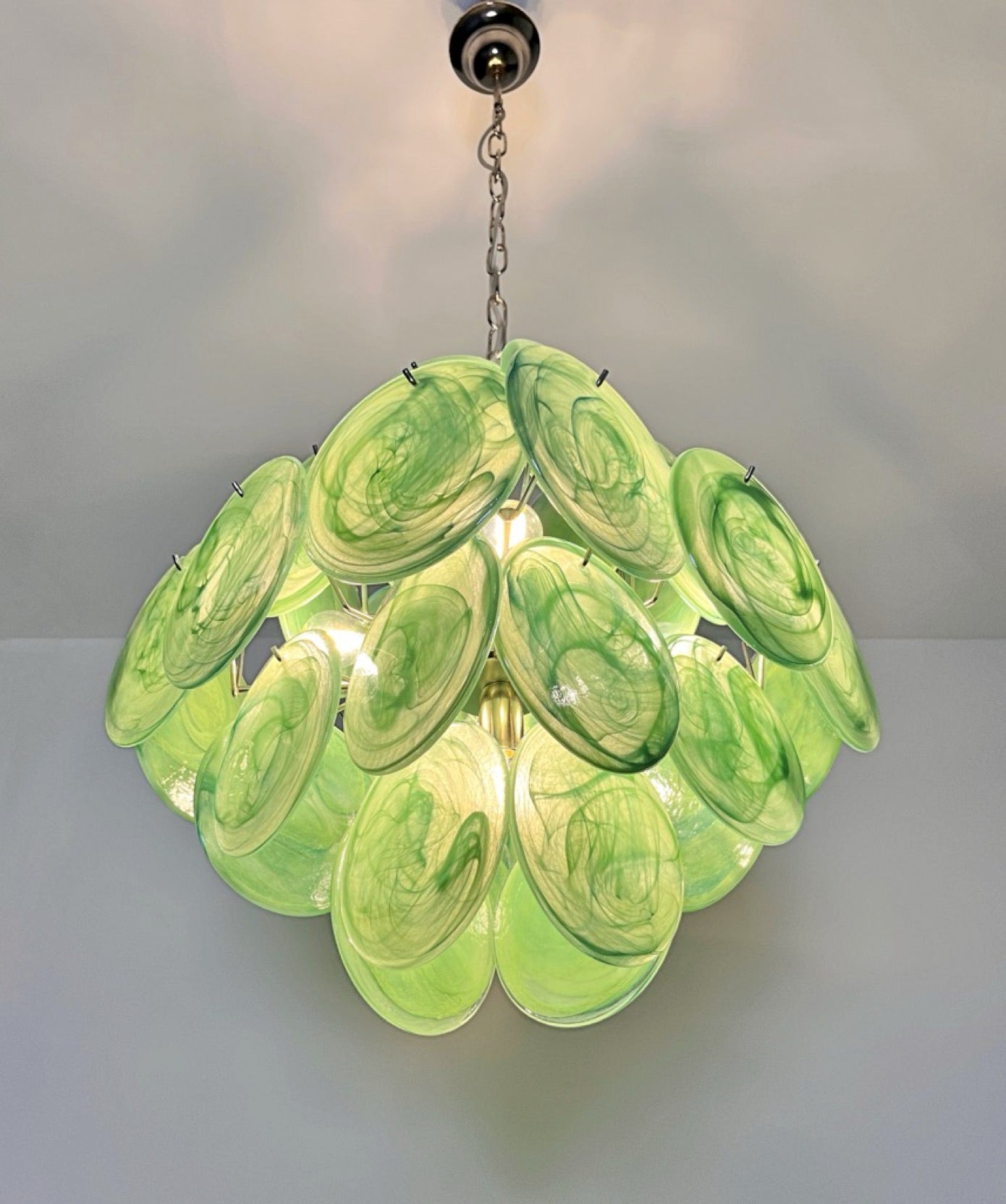 Murano Lysekrone – 36 Grønne Alabaster Diskglass – detalj 2 – Murano Classics
