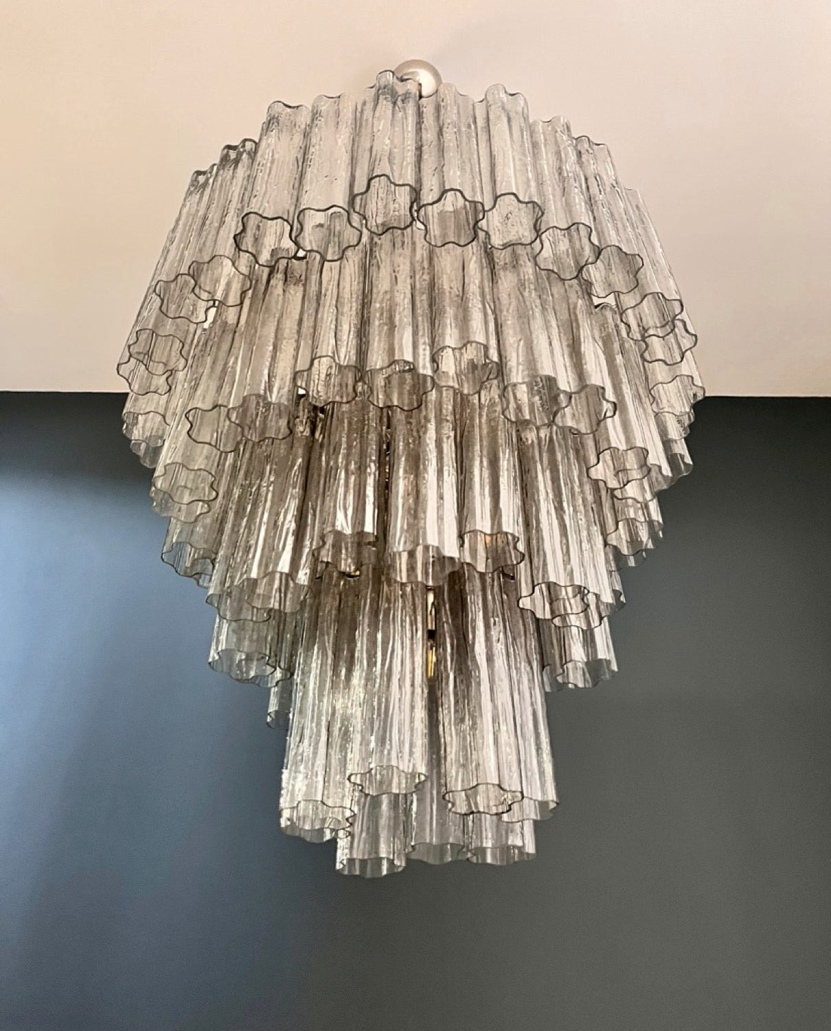 Murano Lysekrone – 80 Røykfargede Glassrør – detalj 9 – Murano Classics